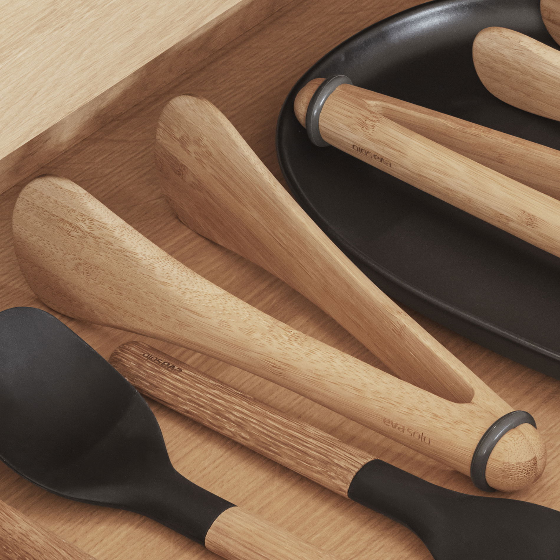EVA SOLO Nordic Kitchen 26 cm - bambusové kuchyňské kleště