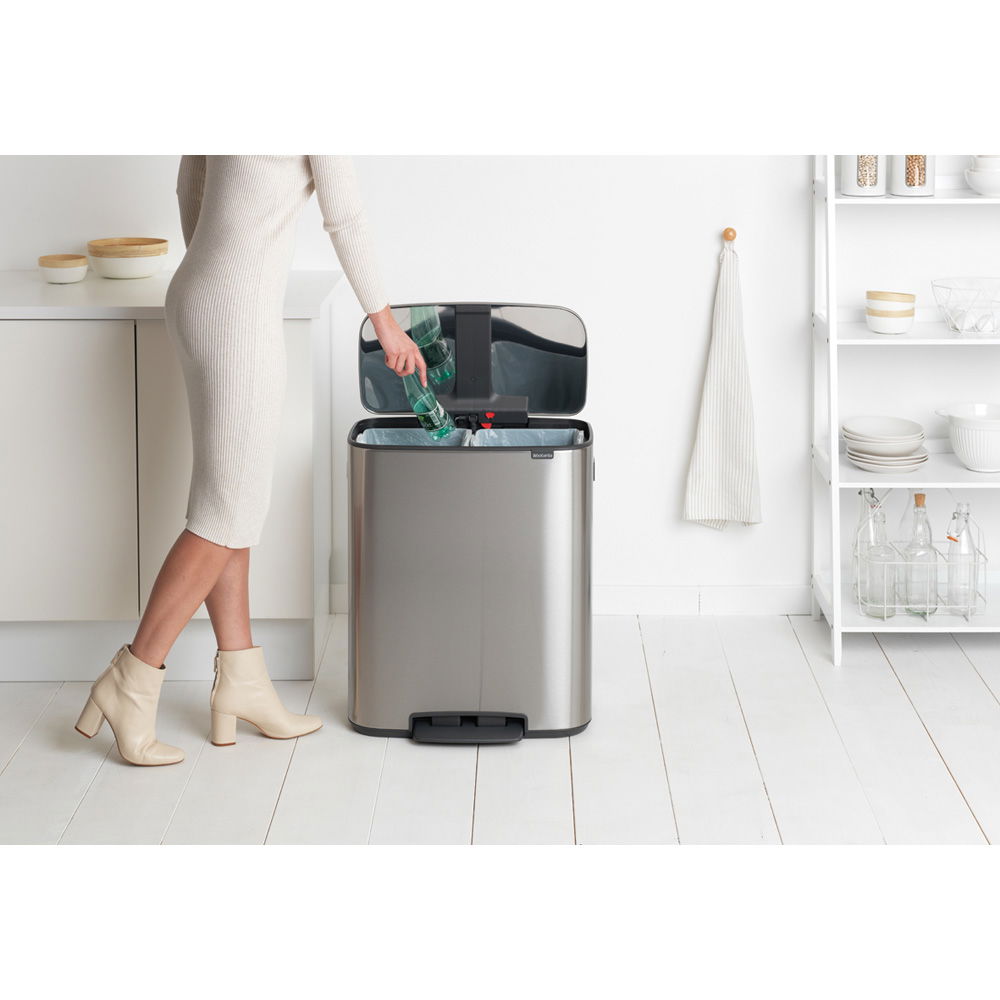 BRABANTIA Bo 2 x 30 l - oceľový nerezový dvojkomorový koš na triedenie odpadu s pedálom