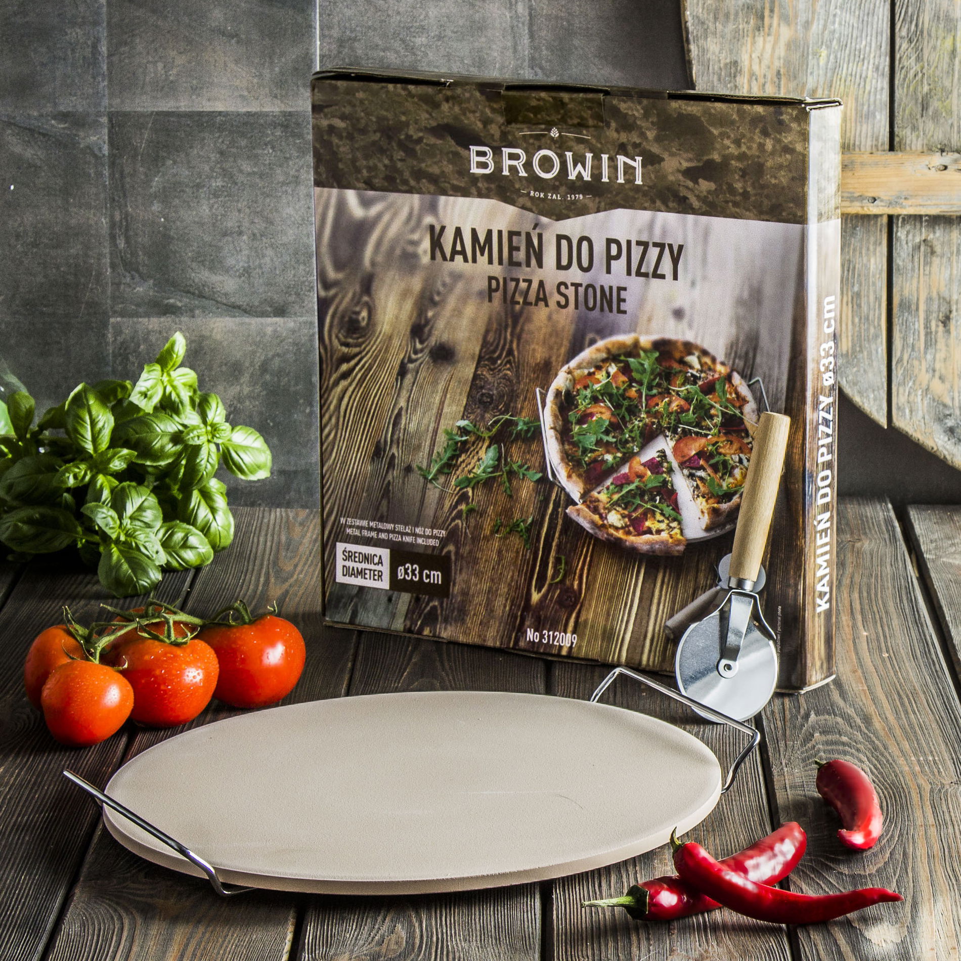BROWIN 33 cm - kordieritový kámen na pizzu s držadlem a nožem