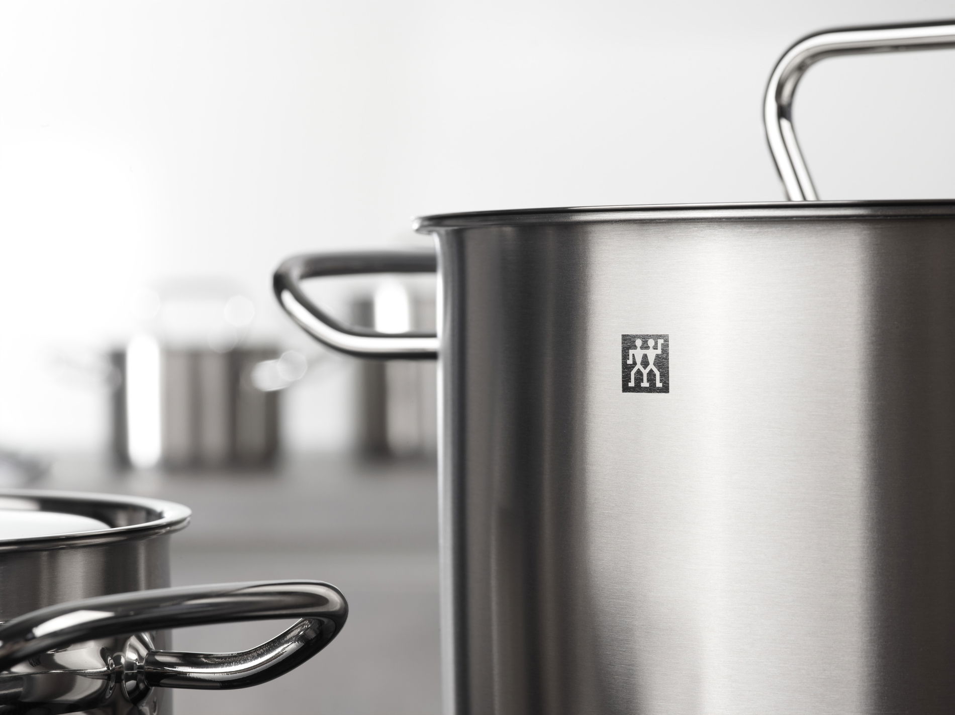 Zwilling Twin Classic 4,5 l - hrnec s poklicí z nerezové oceli