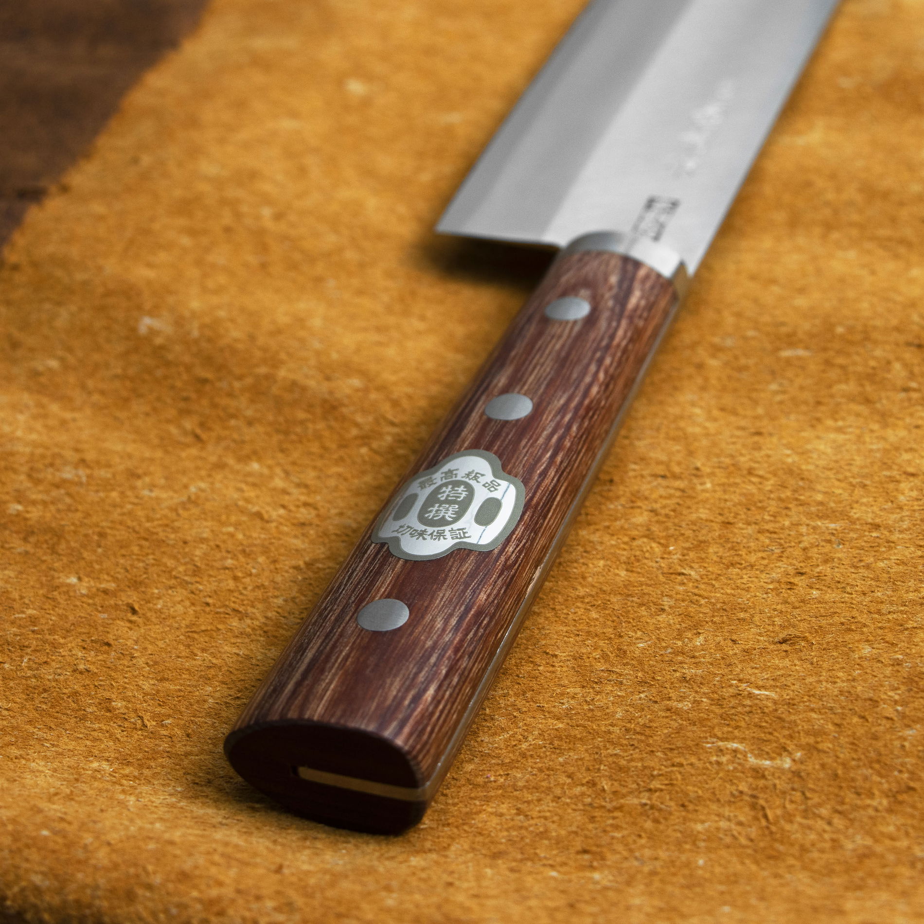 KANETSUNE SEKI 2000 16,5 cm - nóż japoński Nakiri ze stali węglowej
