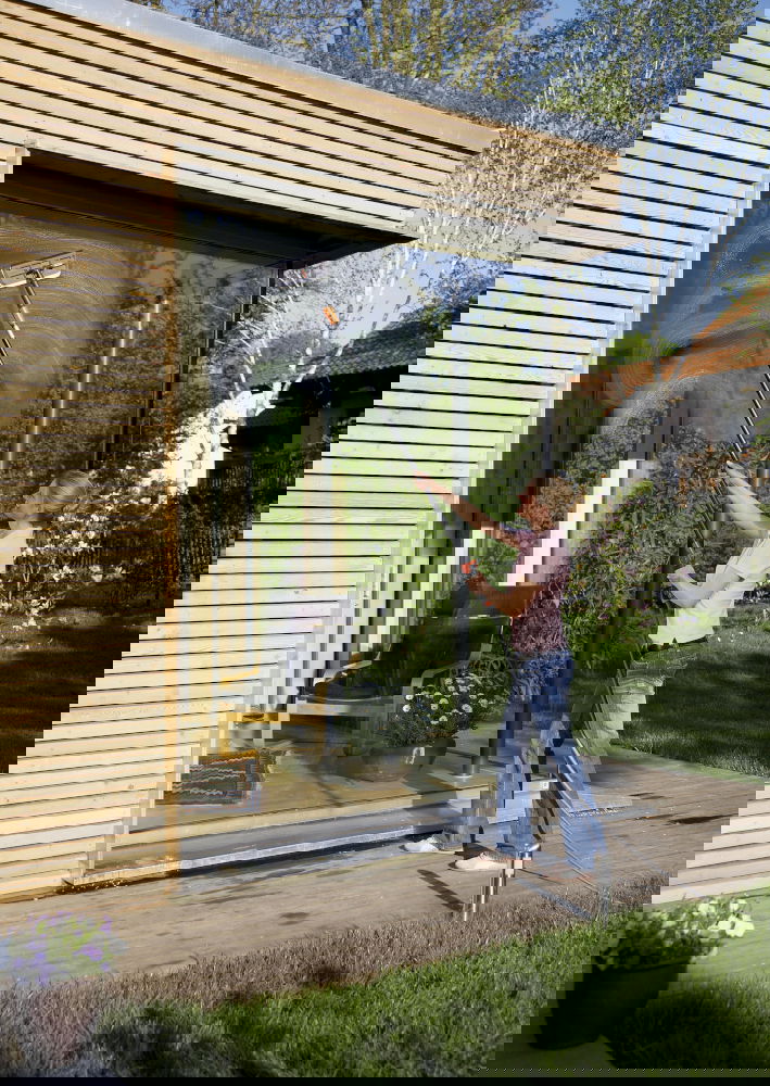 slide-image