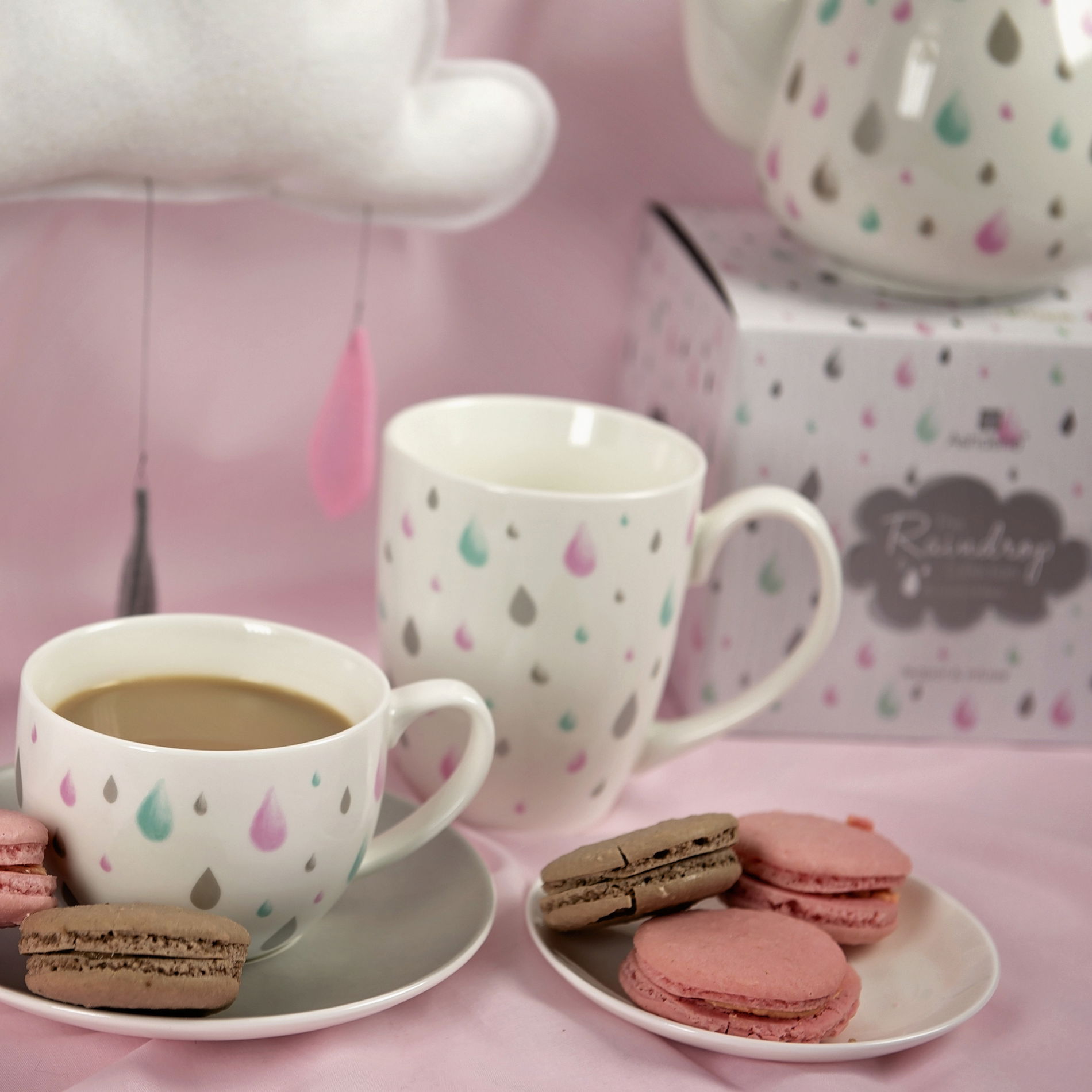 Porcelánový hrnek ASHDENE RAINDROP bílý 350 ml
