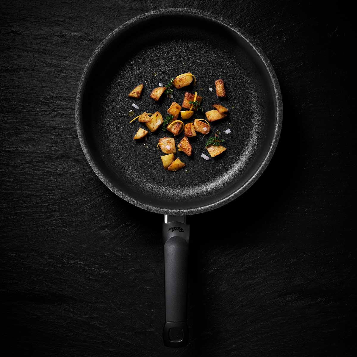 FISSLER Adamant Premium 20 cm - patelnia nieprzywierająca