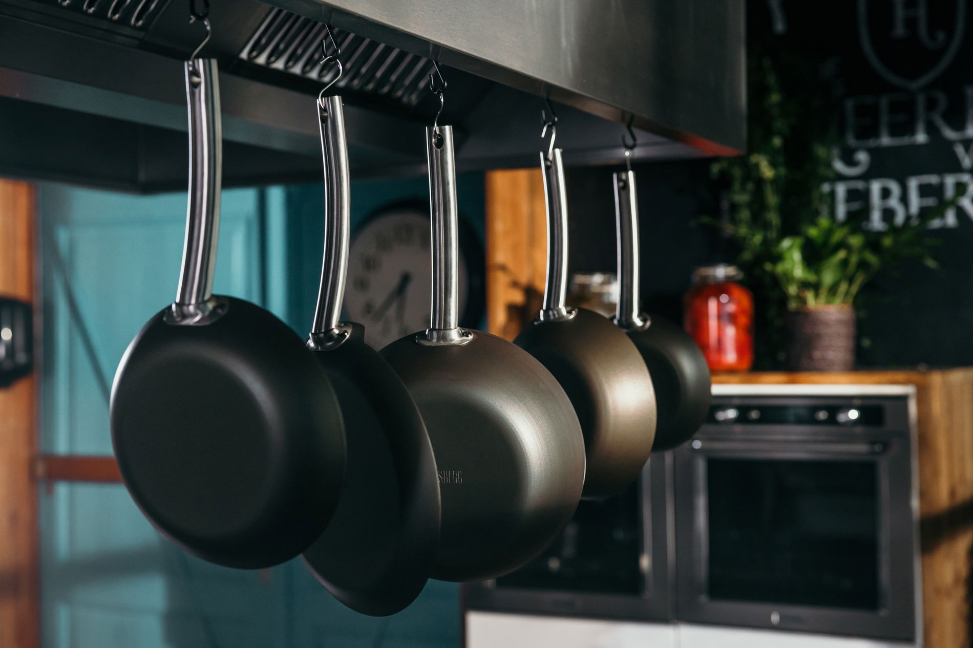 SKOTTSBERG Carbon Steel 34 cm - patelnia / wok ze stali węglowej nieprzywierający