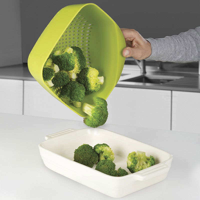 JOSEPH JOSEPH Food bílý 19,1 x 20,5 cm (40092) – plastový cedník