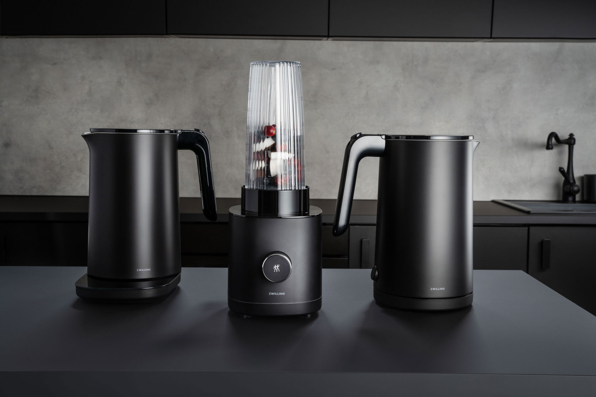 ZWILLING Enfinigy 1,5 l - elektrická bezdrátová rychlovarná konvice z nerezové oceli