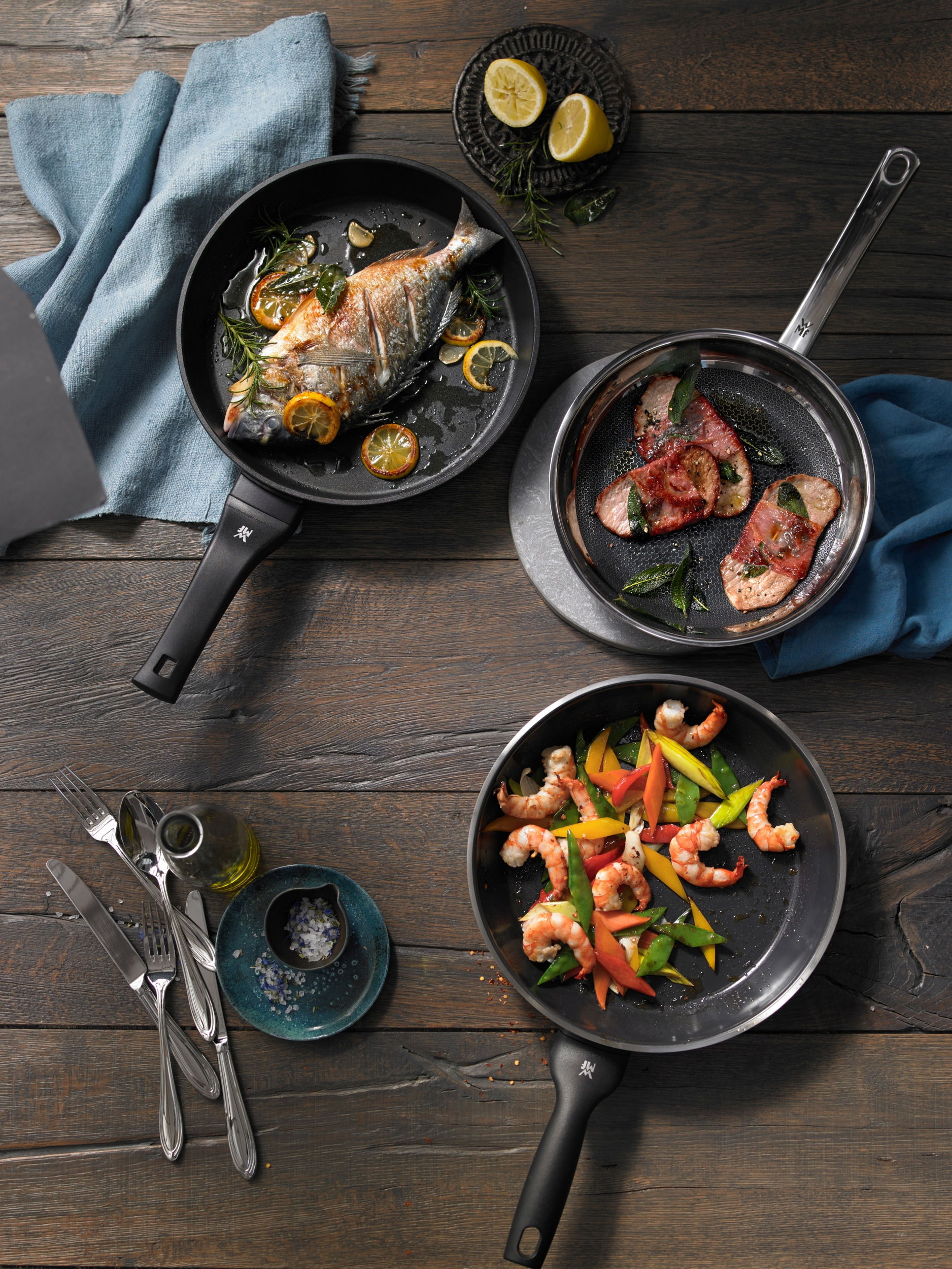 WMF PermaDur Premium 28 cm černá - nepřilnavá pánev
