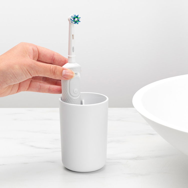 BRABANTIA ReNew bílý – plastový kelímek na zubní kartáčky