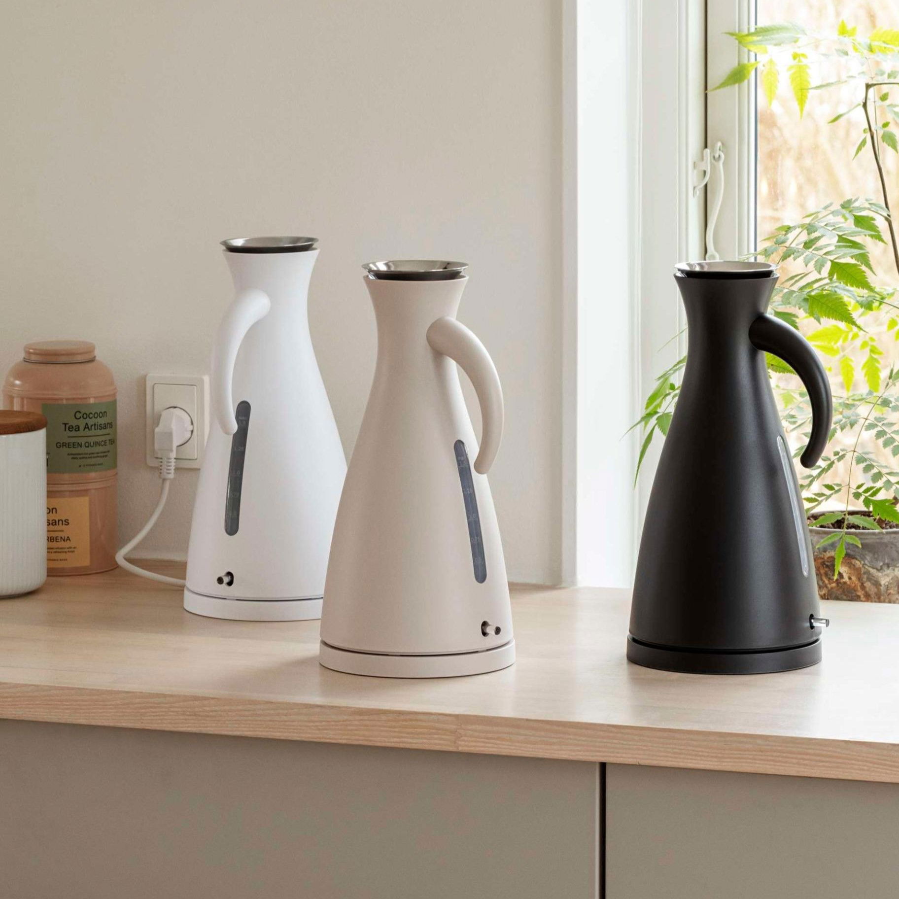 EVA SOLO 1,5 l - czajnik elektryczny bezprzewodowy matowy biały EVA SOLO 1,5 l - czajnik elektryczny bezprzewodowy matowy biały