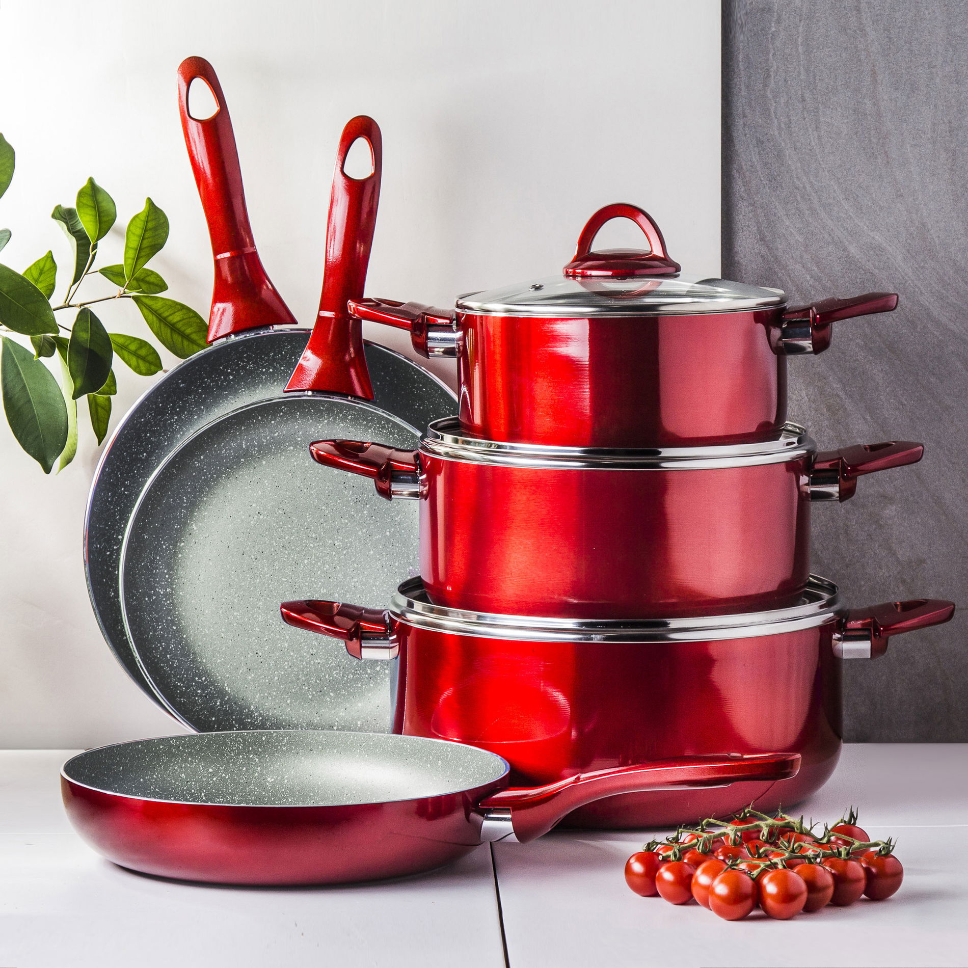 AMBITION Jasper 25 cm červená - hliníková pánev na palačinky