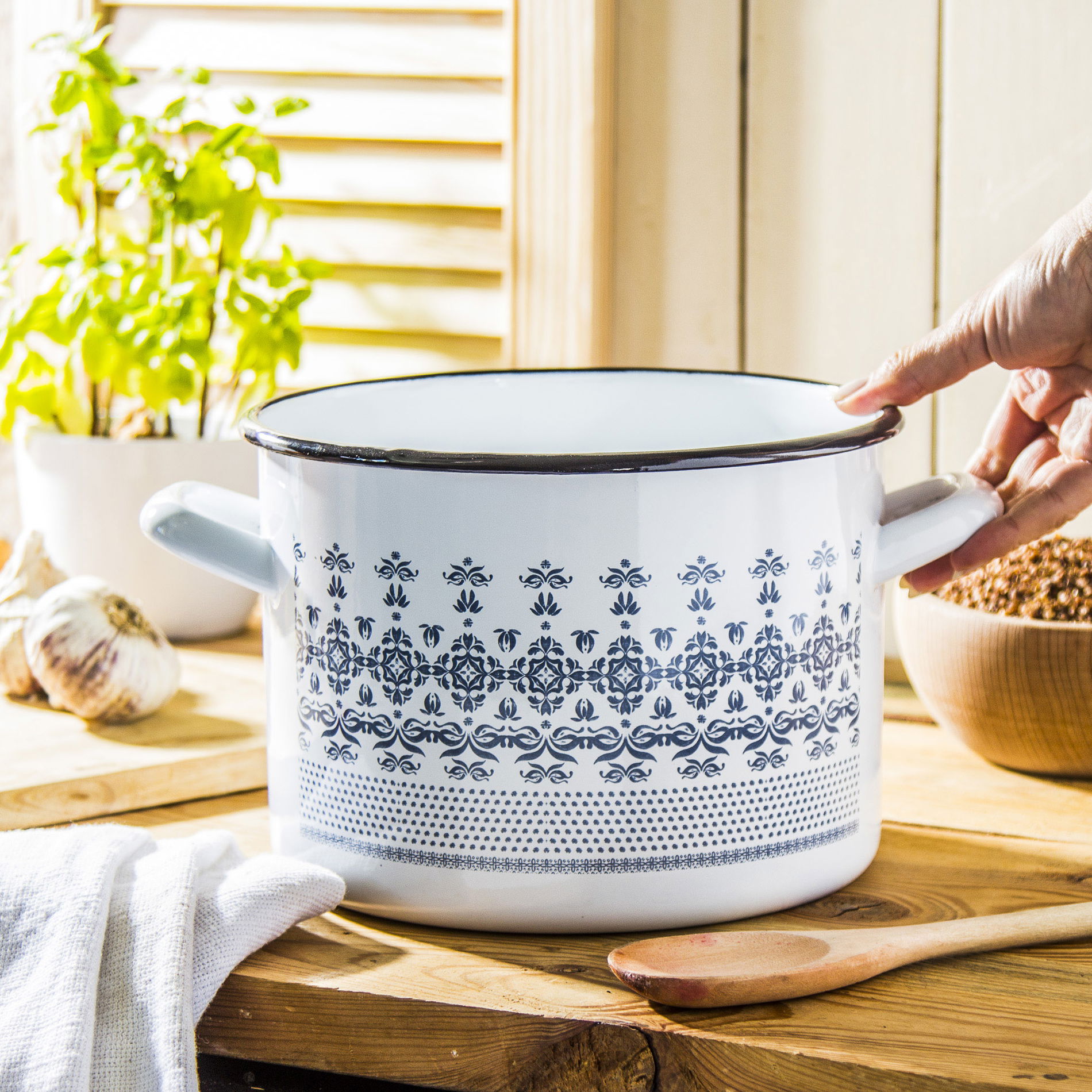 Smaltovaný hrnec EMALIA POLSKA PLESZEW MAJOLICA MODRÝ 4,5 l