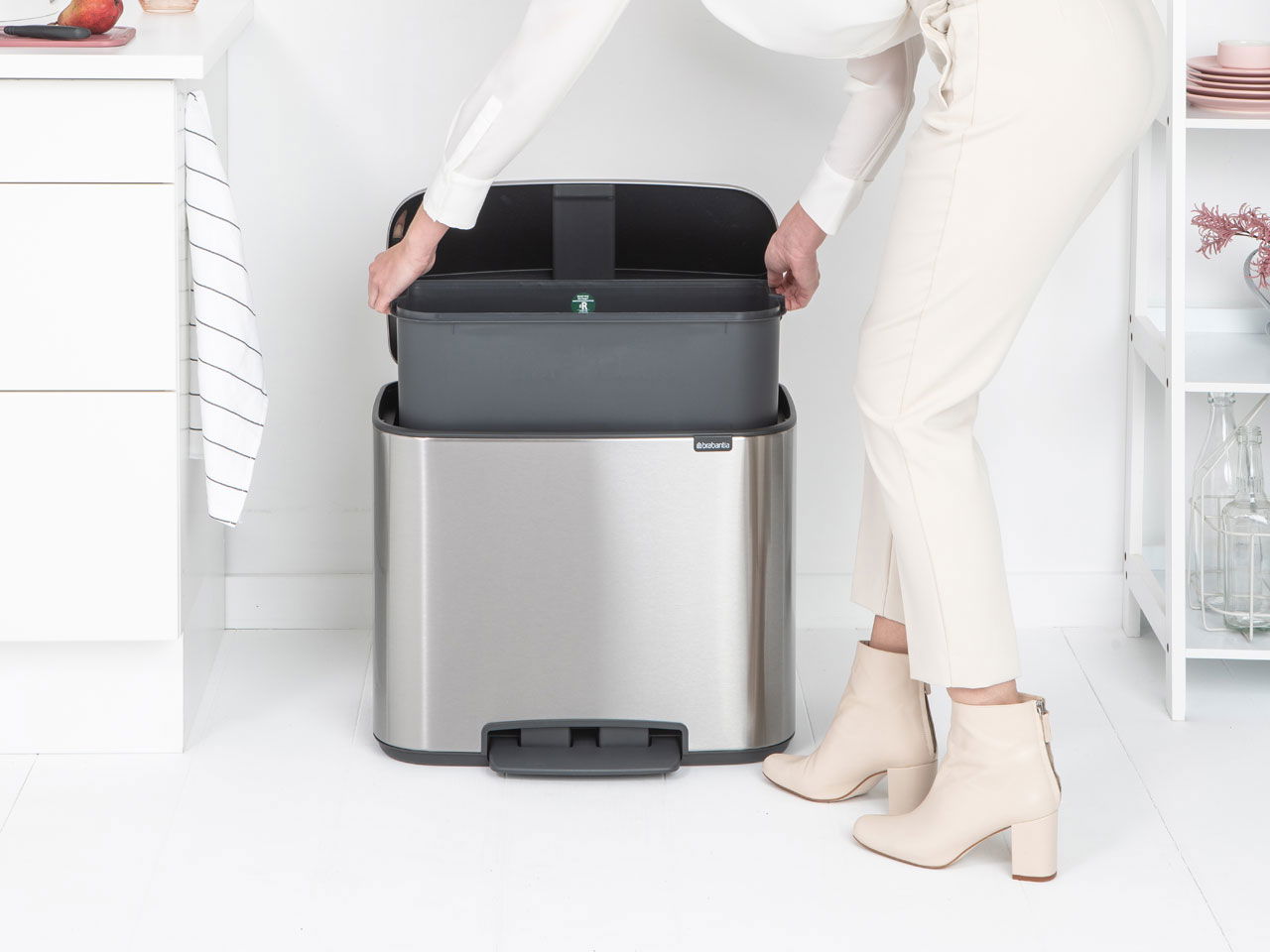 BRABANTIA Bo 36 l - odpadkový koš s pedálem z nerezové oceli