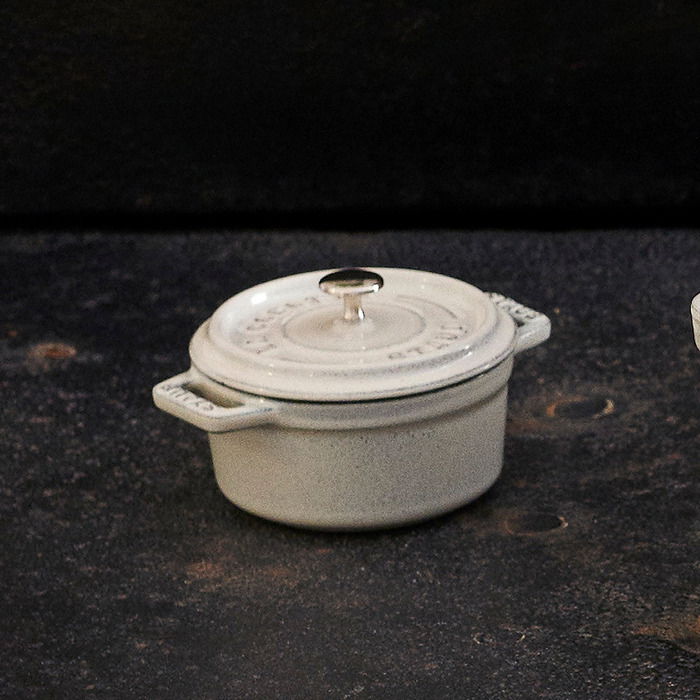 STAUB Mini Cocotte 200 ml bílá - keramická zapékací miska (ramekin) s pokličkou