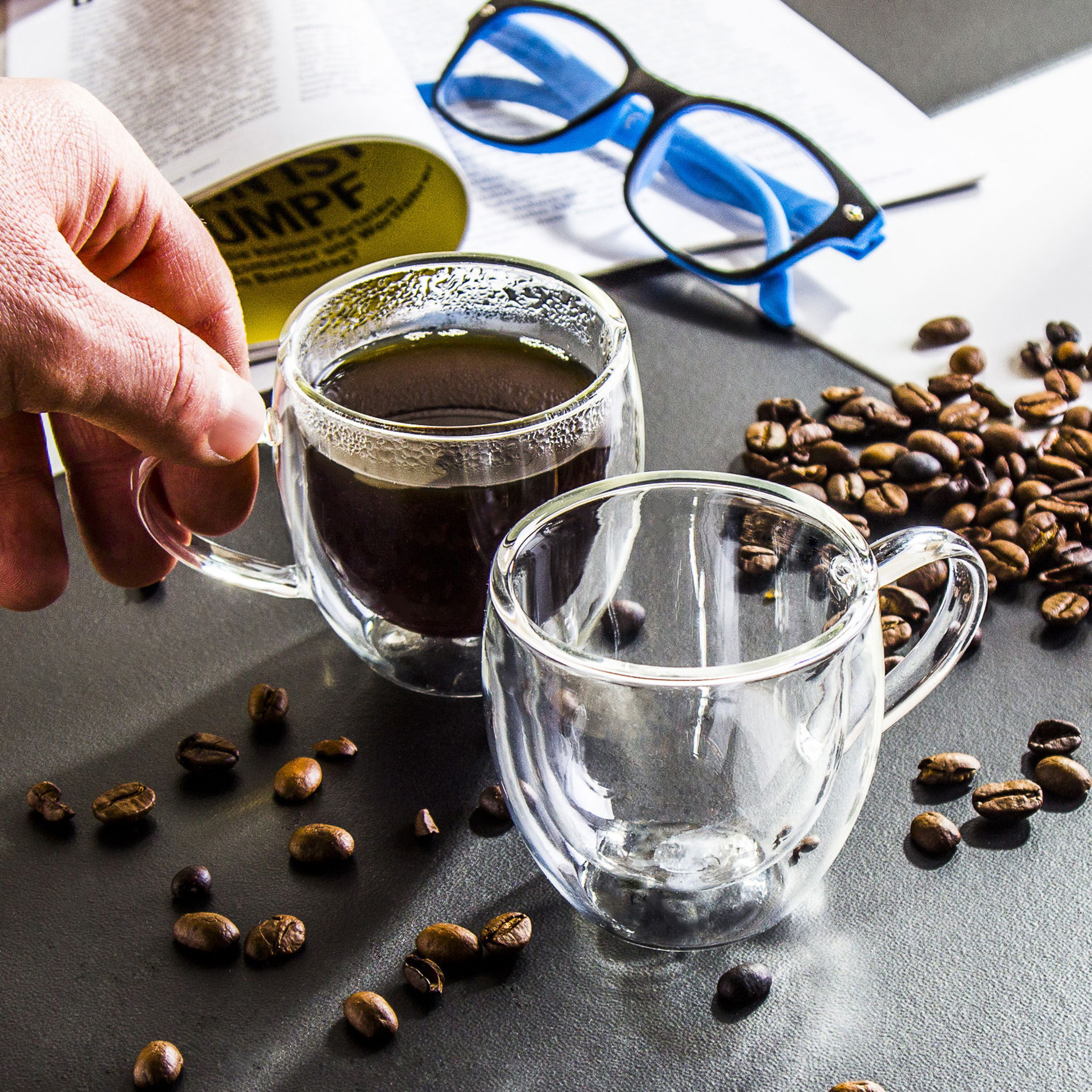 AMBITION Mia 100 ml 2 szt. - filiżanki do espresso szklane z podwójnymi ściankami
