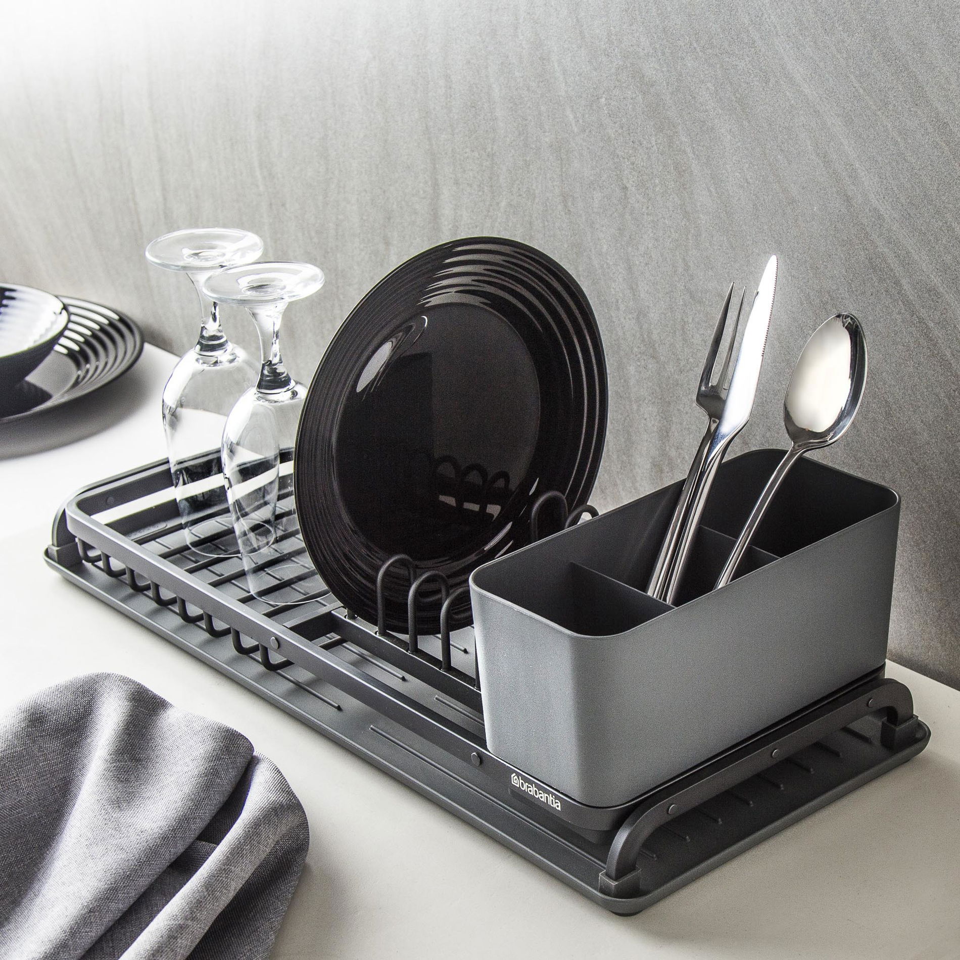 BRABANTIA Wett tmavosivá 46,3 x 20 cm (117268) - plastový sušiak na riad