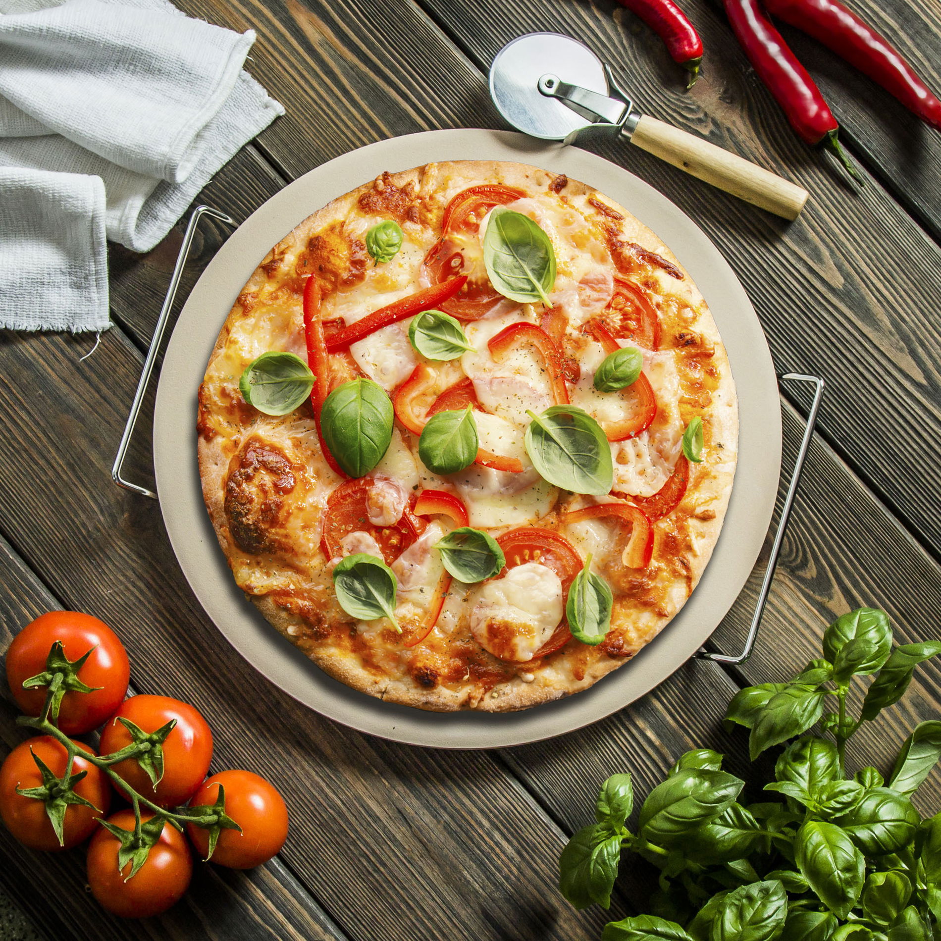 BROWIN 33 cm - kordieritový kámen na pizzu s držadlem a nožem