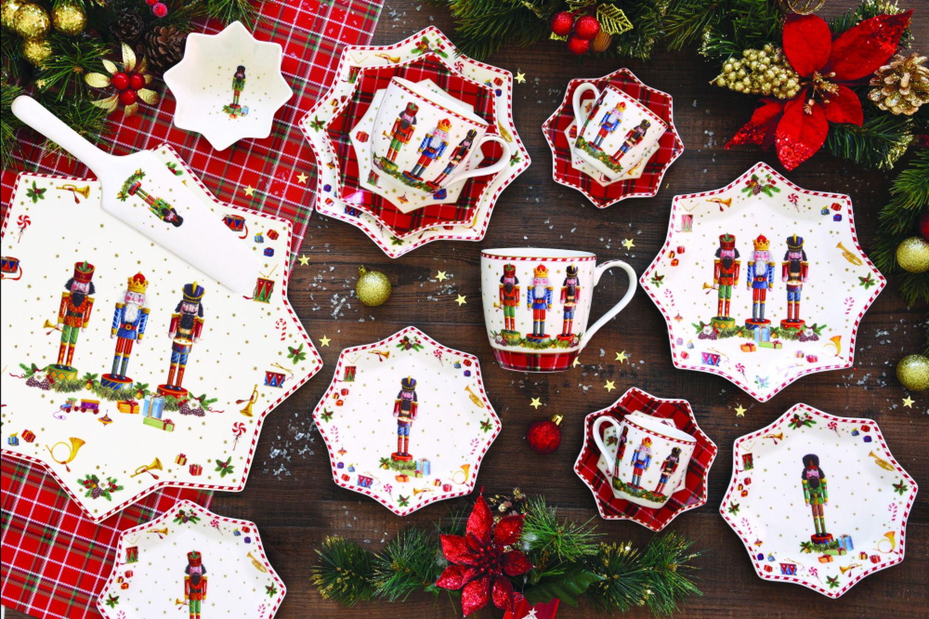 VINTAGE NUTCRACKER porcelánový talíř 35 x 23 cm