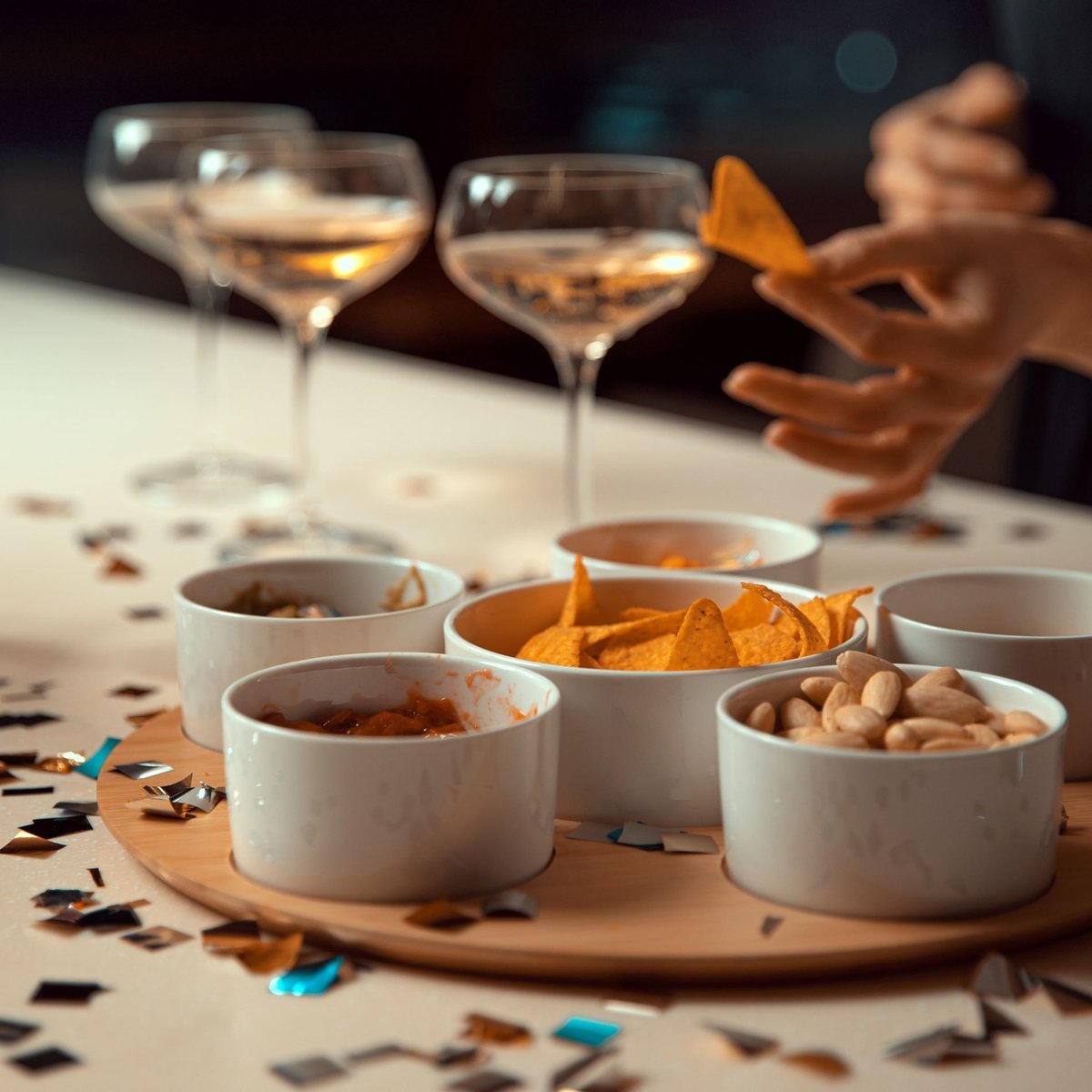 Porcelánové misky na dipy na stojanu FLORINA ADRIA RINGS BÍLÉ 6 ks
