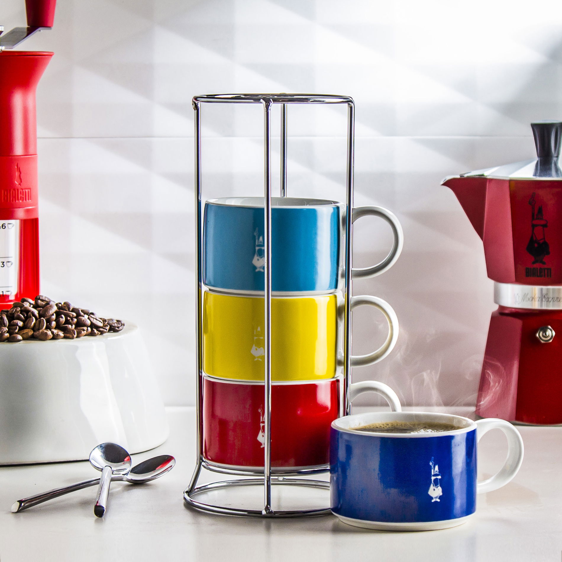 BIALETTI Color 150 ml 4 ks - porcelánové šálky na kávu a čaj so stojanom