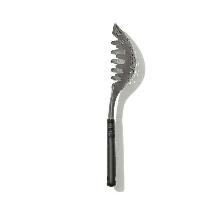 OXO Good Grips 34,7 cm - lžíce na spaghetti / těstoviny