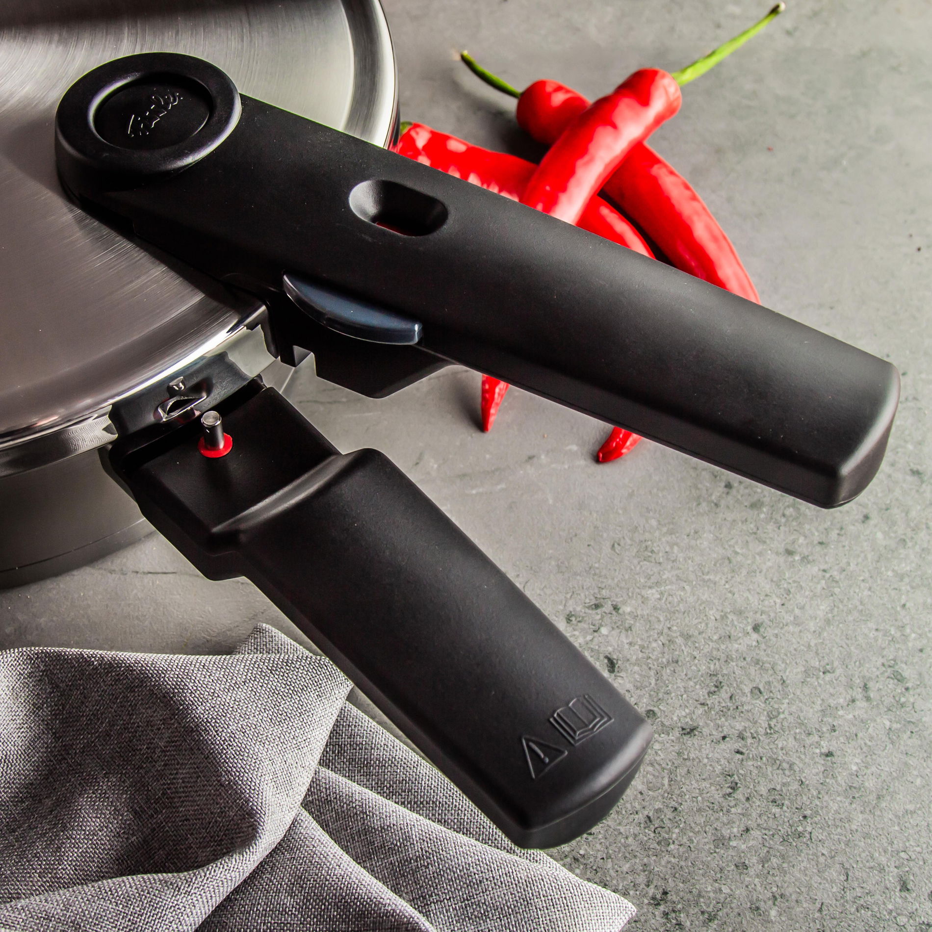 FISSLER Vitaquick Premium 2,5 l - rychlovarná konvice z nerezové oceli