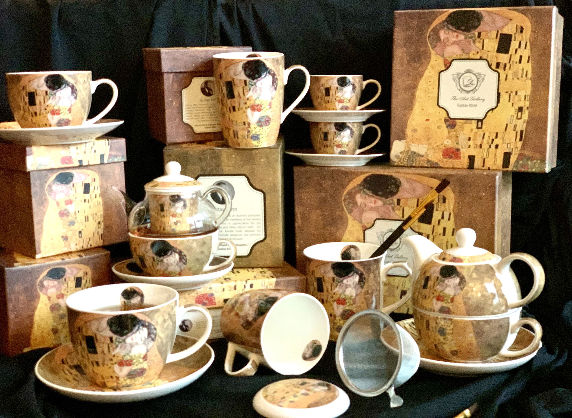 Porcelánový hrnček DUO ART GALLERY BOZK OD GUSTAVA KLIMTA 610 ml