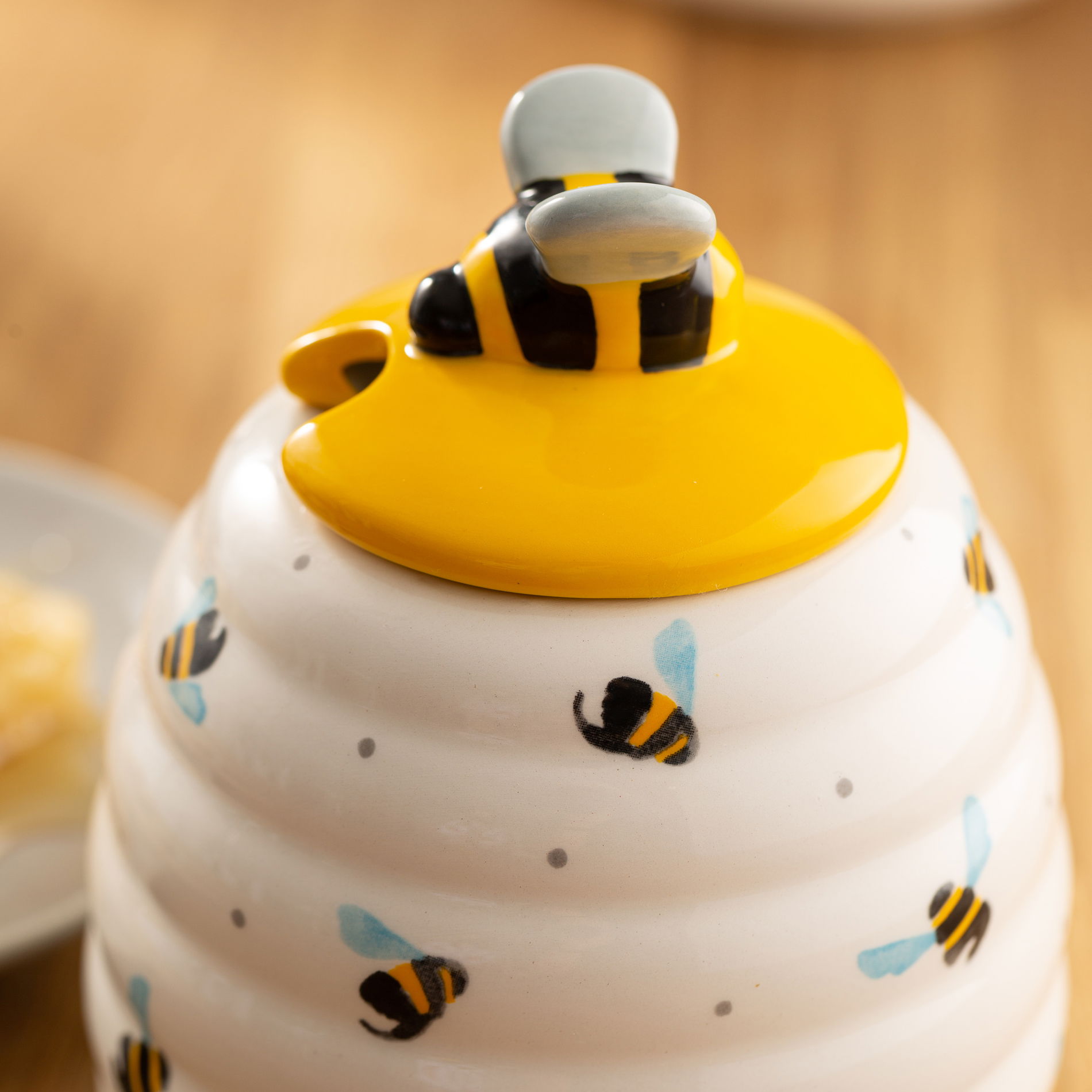 PRICE AND KENSINGTON Kameninová nádoba na med Sweet Bee s naběračkou