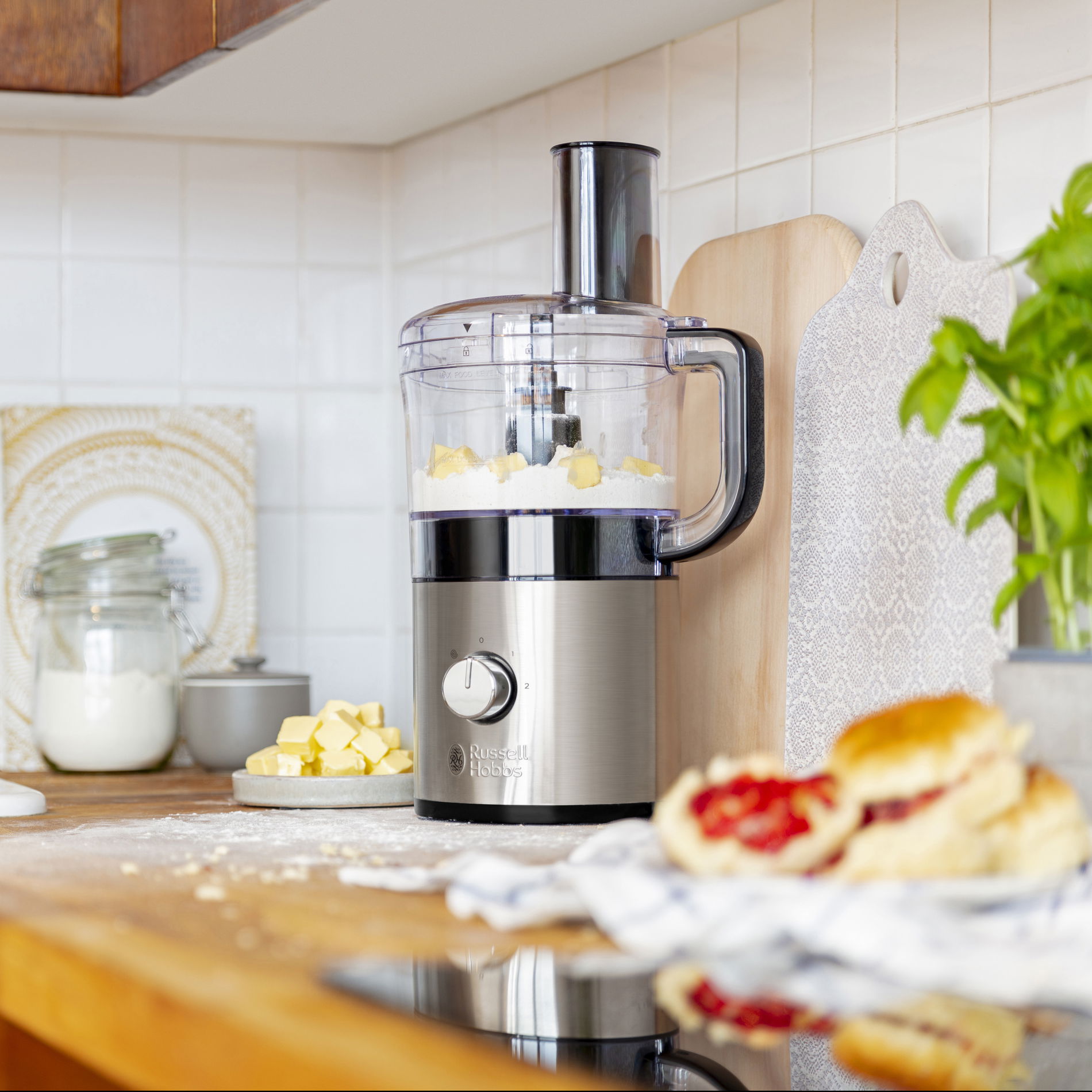RUSSELL HOBBS Compact Home Food Processor 500 W - elektrický sekáček na potraviny a zeleninu z nerezové oceli