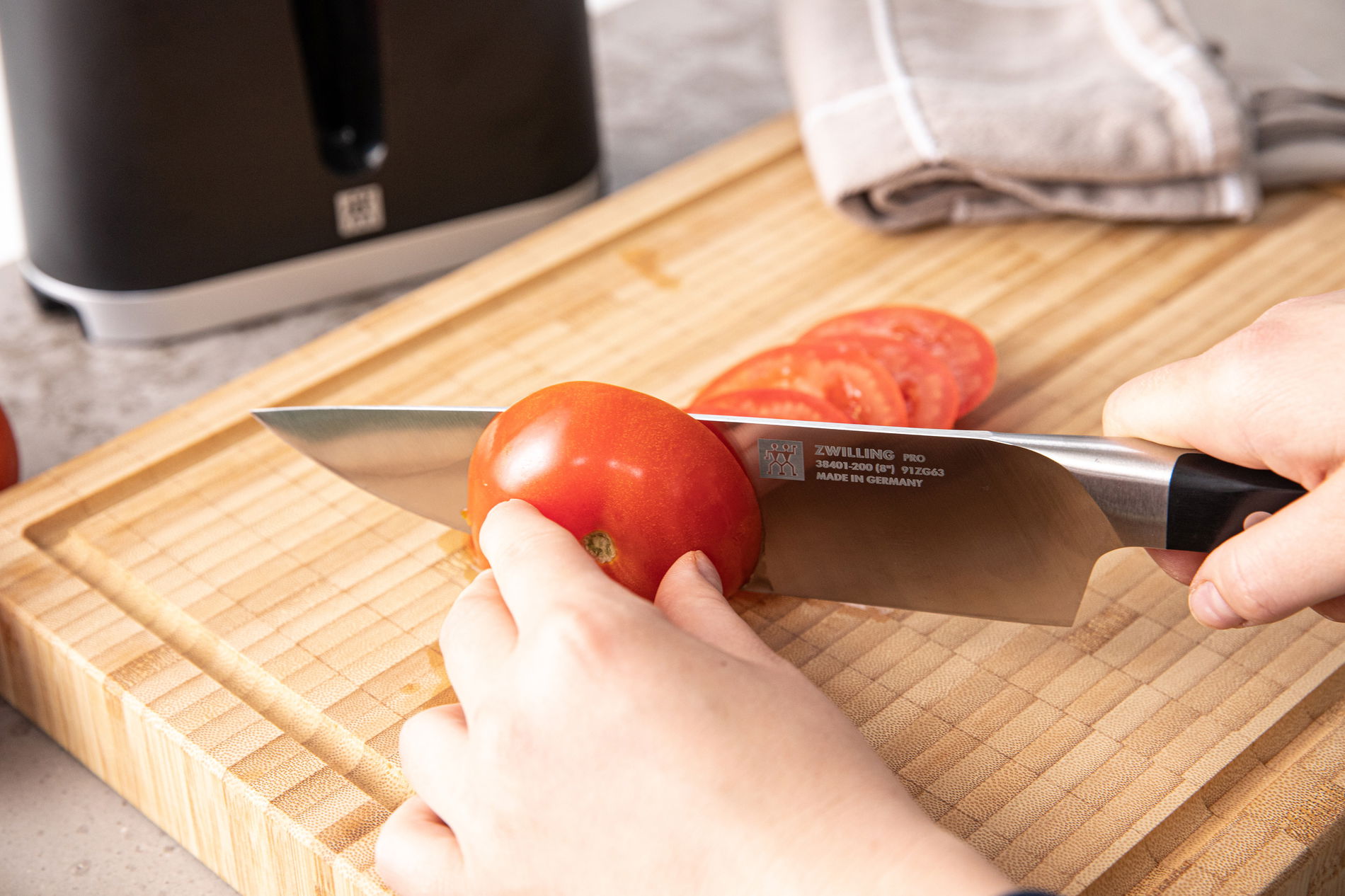 ZWILLING V-Edge – keramický brousek na nože (ostřič)