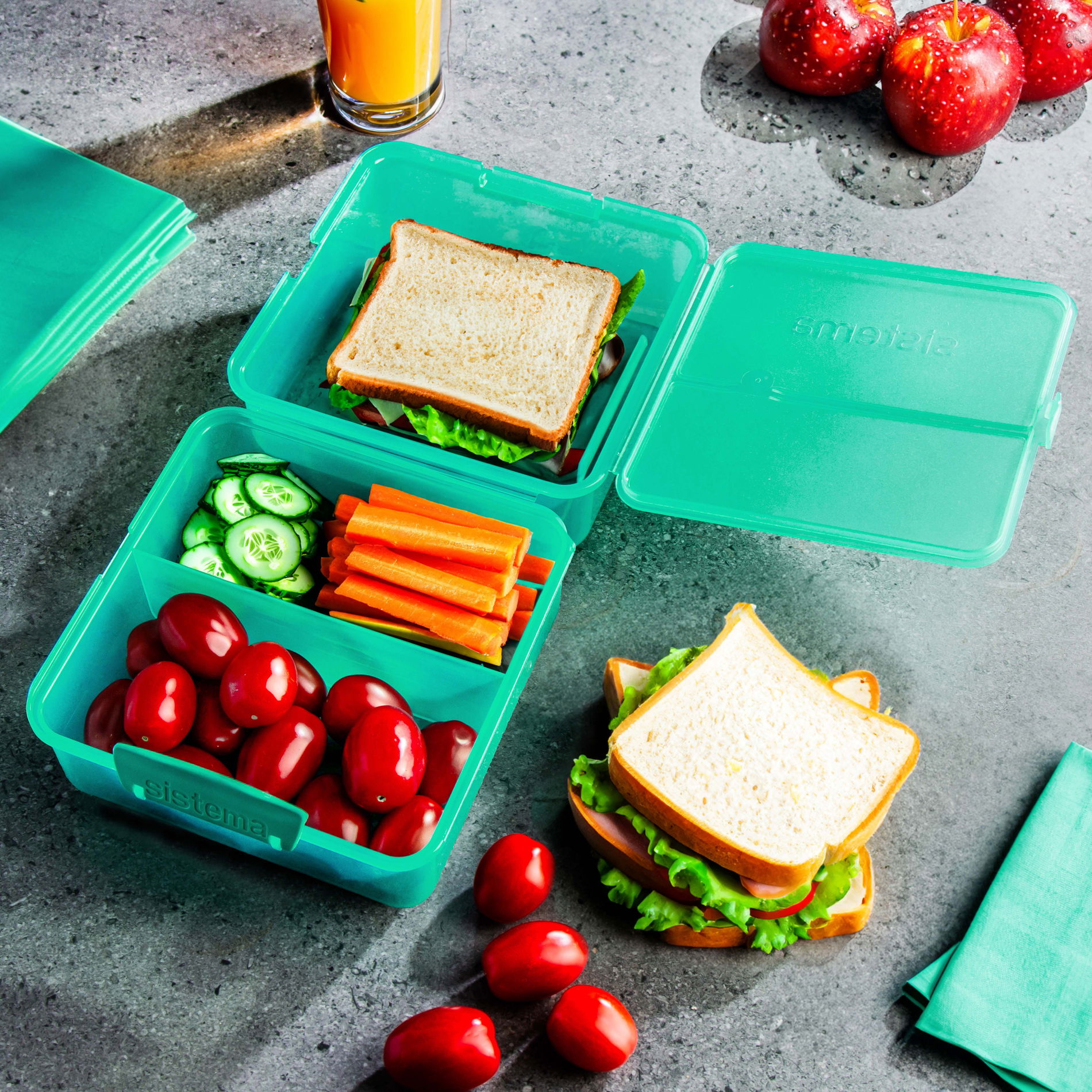 SISTEMA Lunch Cube Coloured 1,4 l zelená - krabička na oběd / tříkomorová plastová taška na snídani