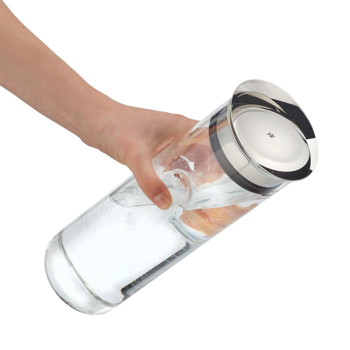 WMF Motion 0,8 l - sklenená karafa so sitkom
