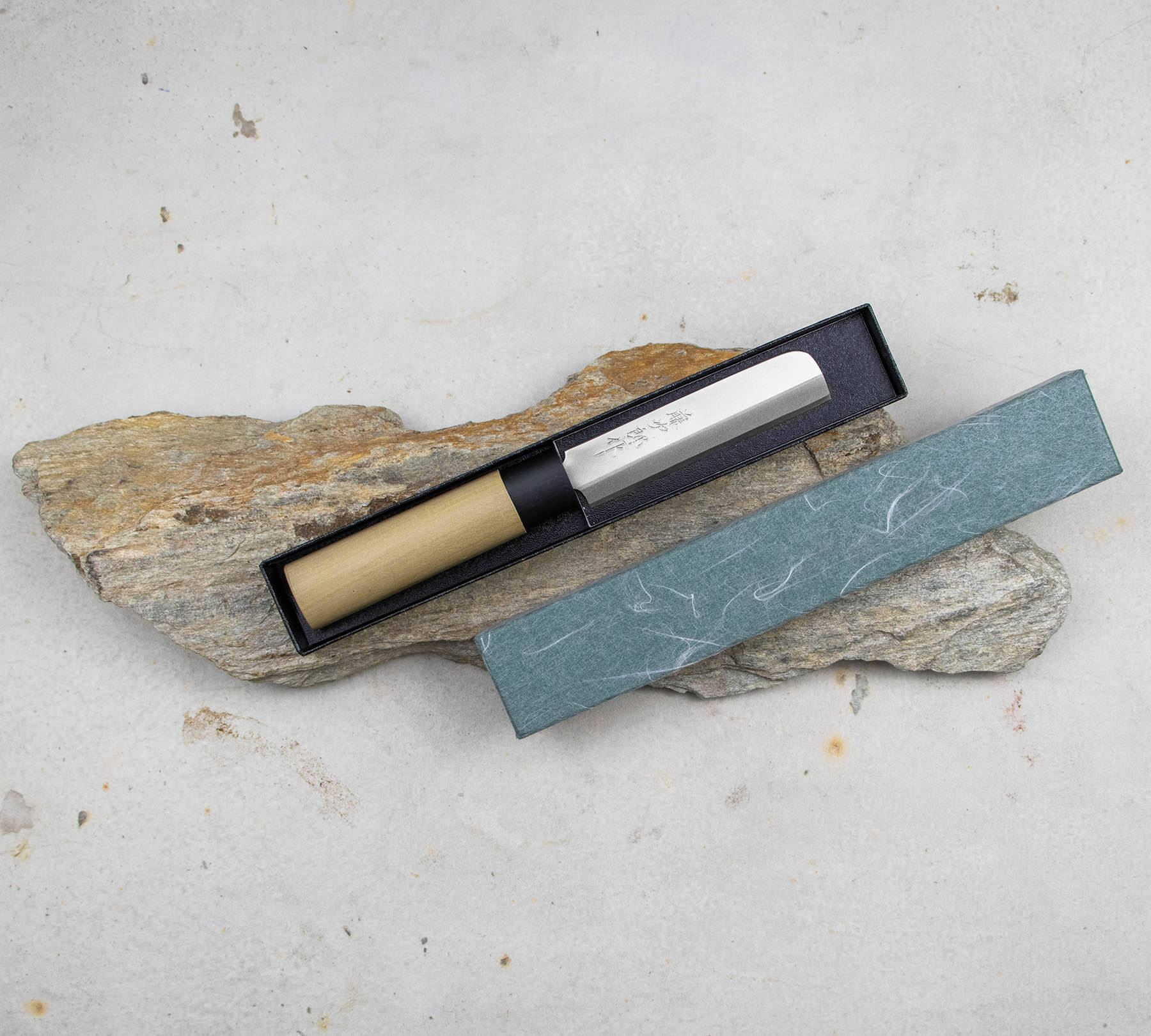 TOJIRO Shirogami 10 cm - nóż japońśki Unagisaki Nagoya ze stali węglowej