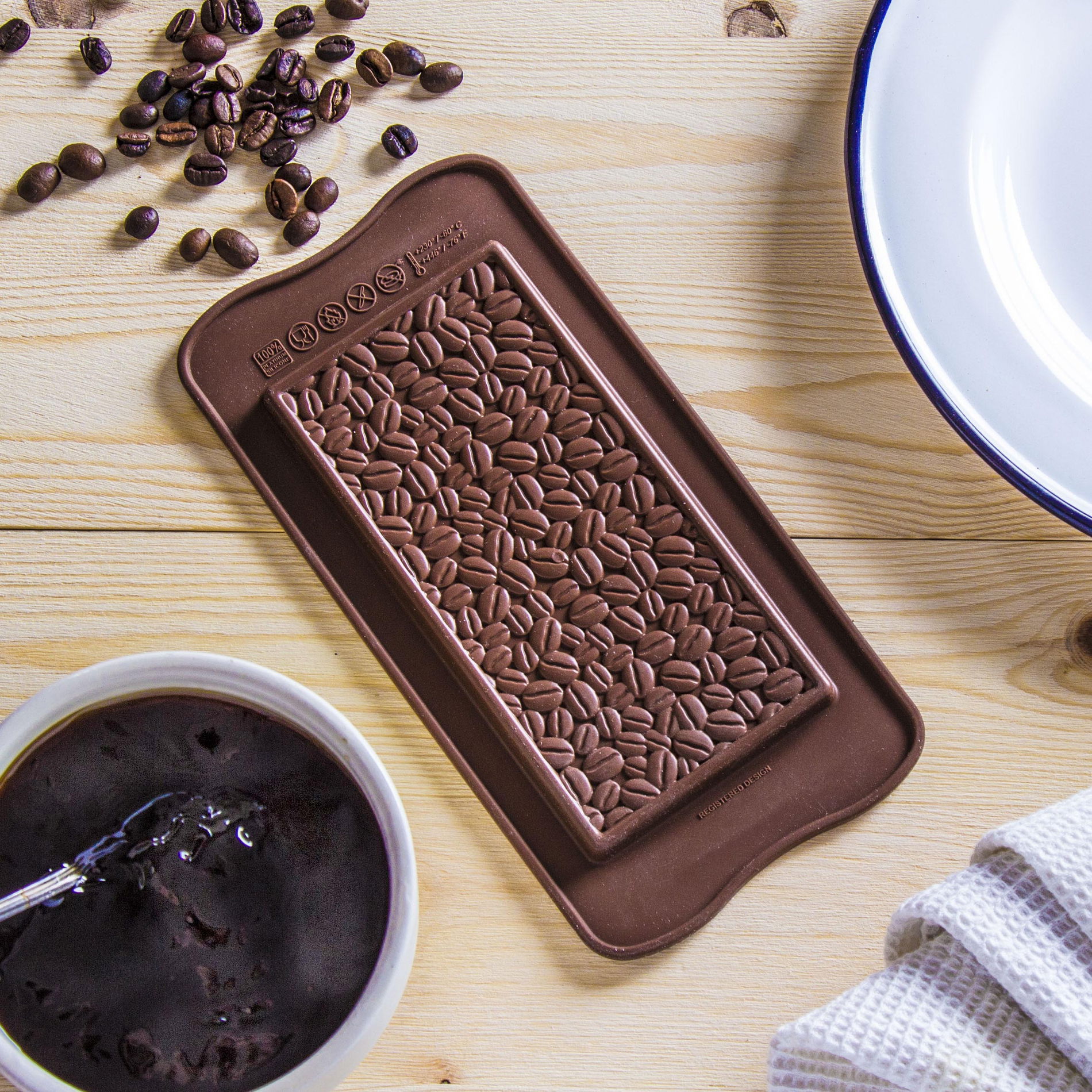 SILIKOMART Easy Choc Coffee Choco Bar hnědá – silikonová forma na čokoládu