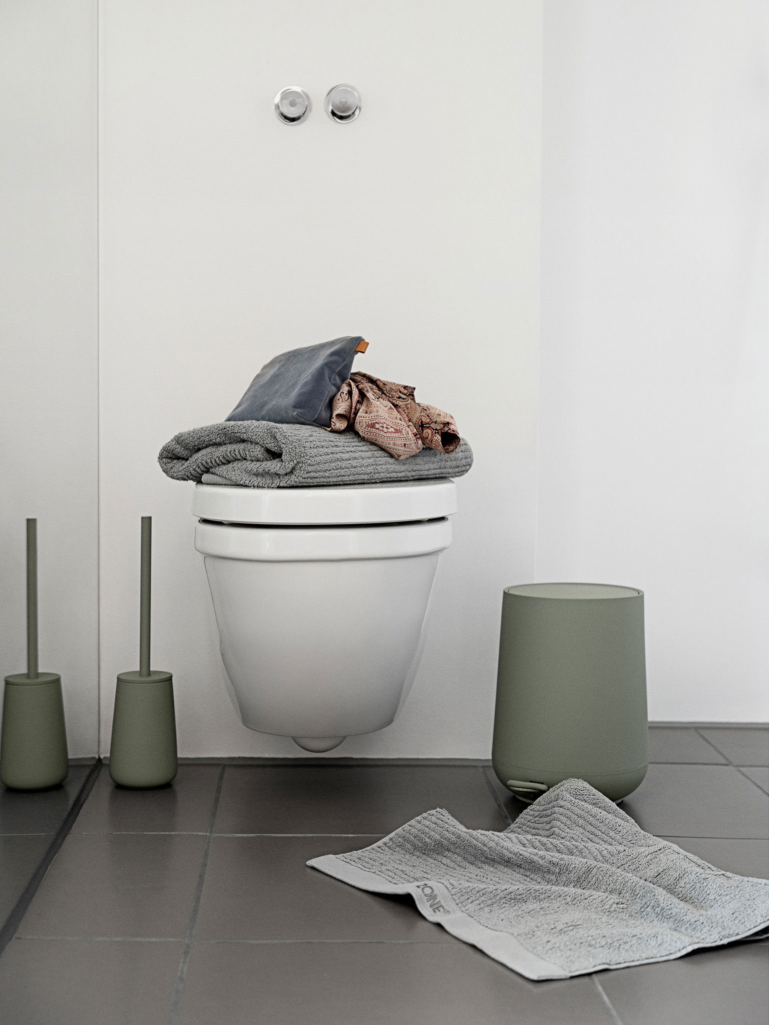 ZONE DENMARK Classic 70 x 140 cm - ręcznik kąpielowy bawełniany