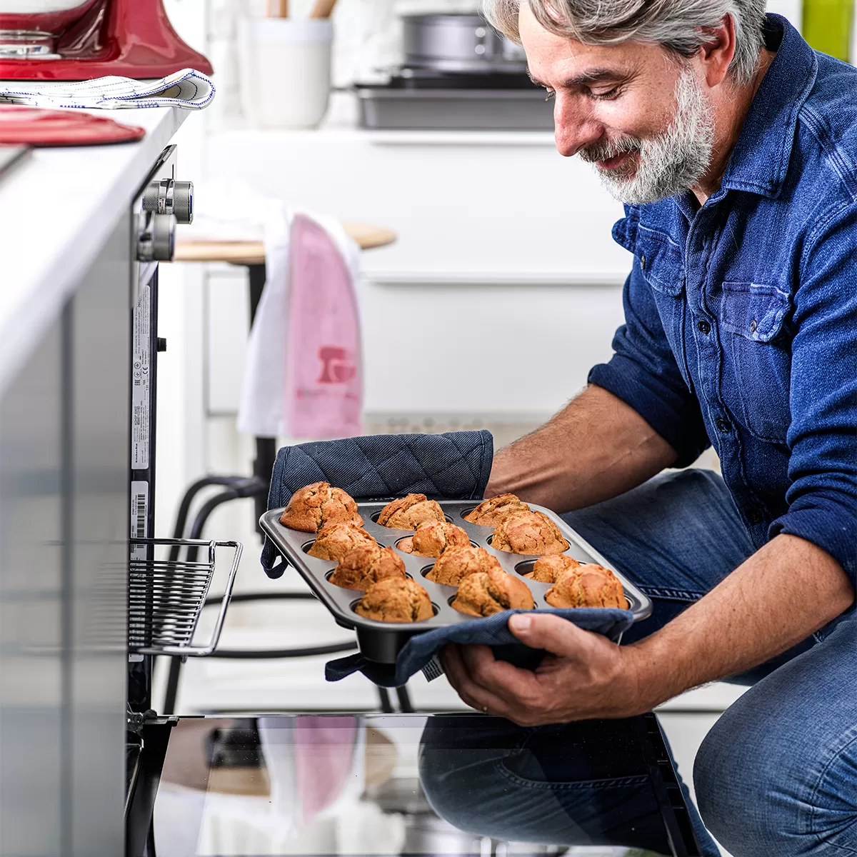KITCHENAID Bakeware - oceľová forma na pečenie 12 muffinov a babičiek