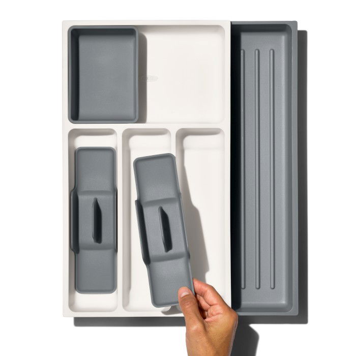 OXO Good Grips 41,5 x 25 cm - organizér / vložka do zásuvky na príbor
