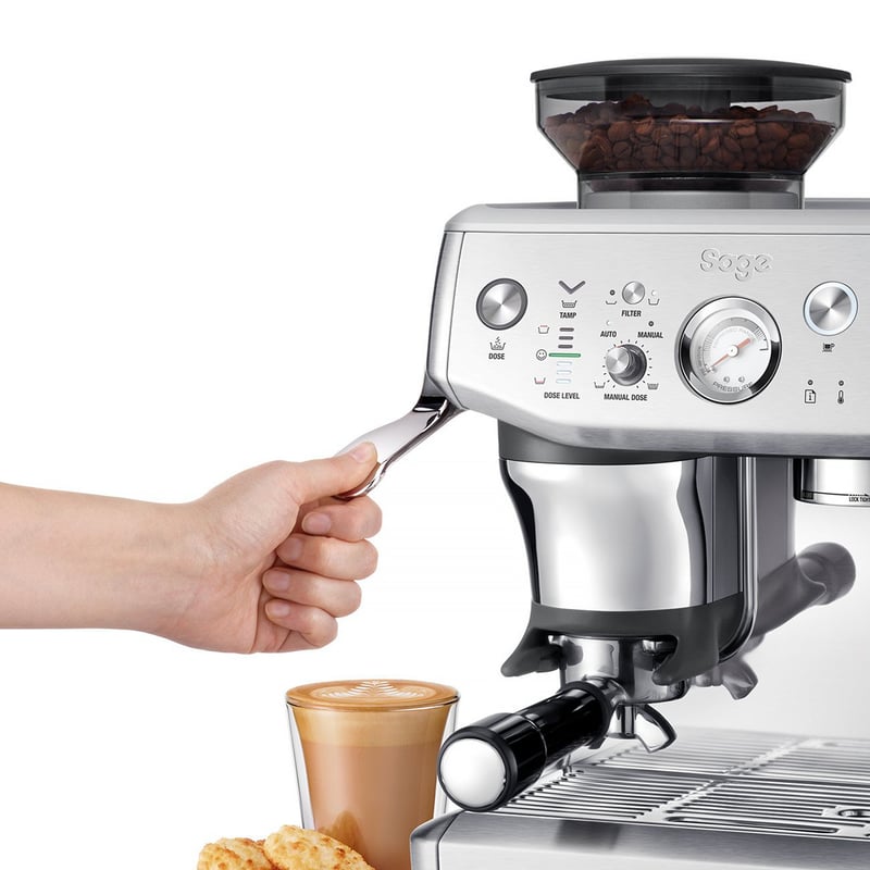 SAGE The Barista Express Impress 1650 W - tlakový kávovar z nerezové oceli