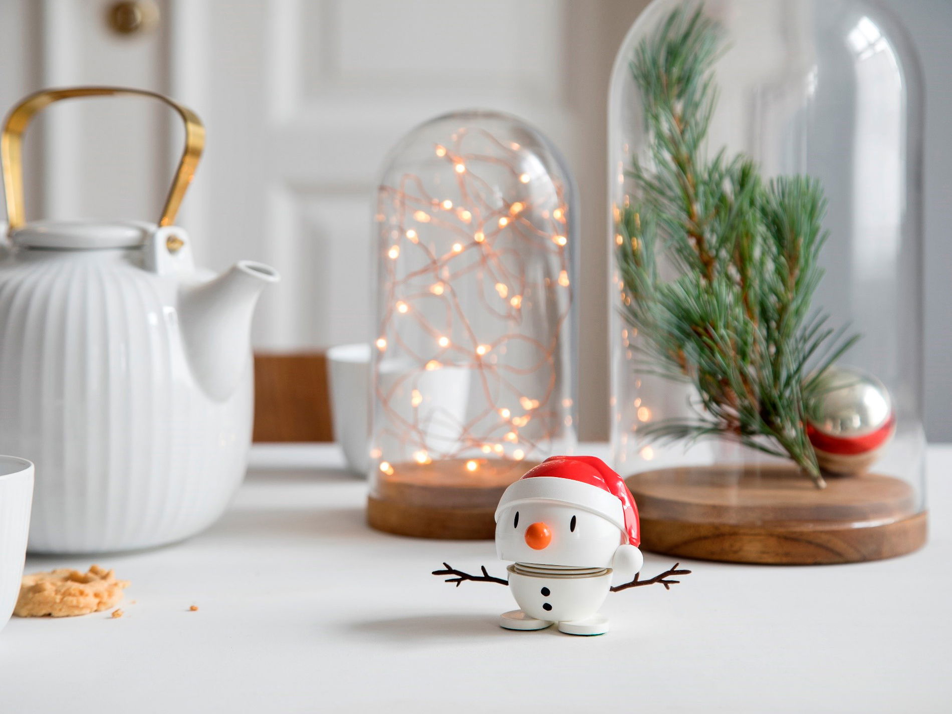 HOPTIMIST SANTA SNOWMAN S 9 cm - figurka kiwak bałwanek z tworzywa ABS biała
