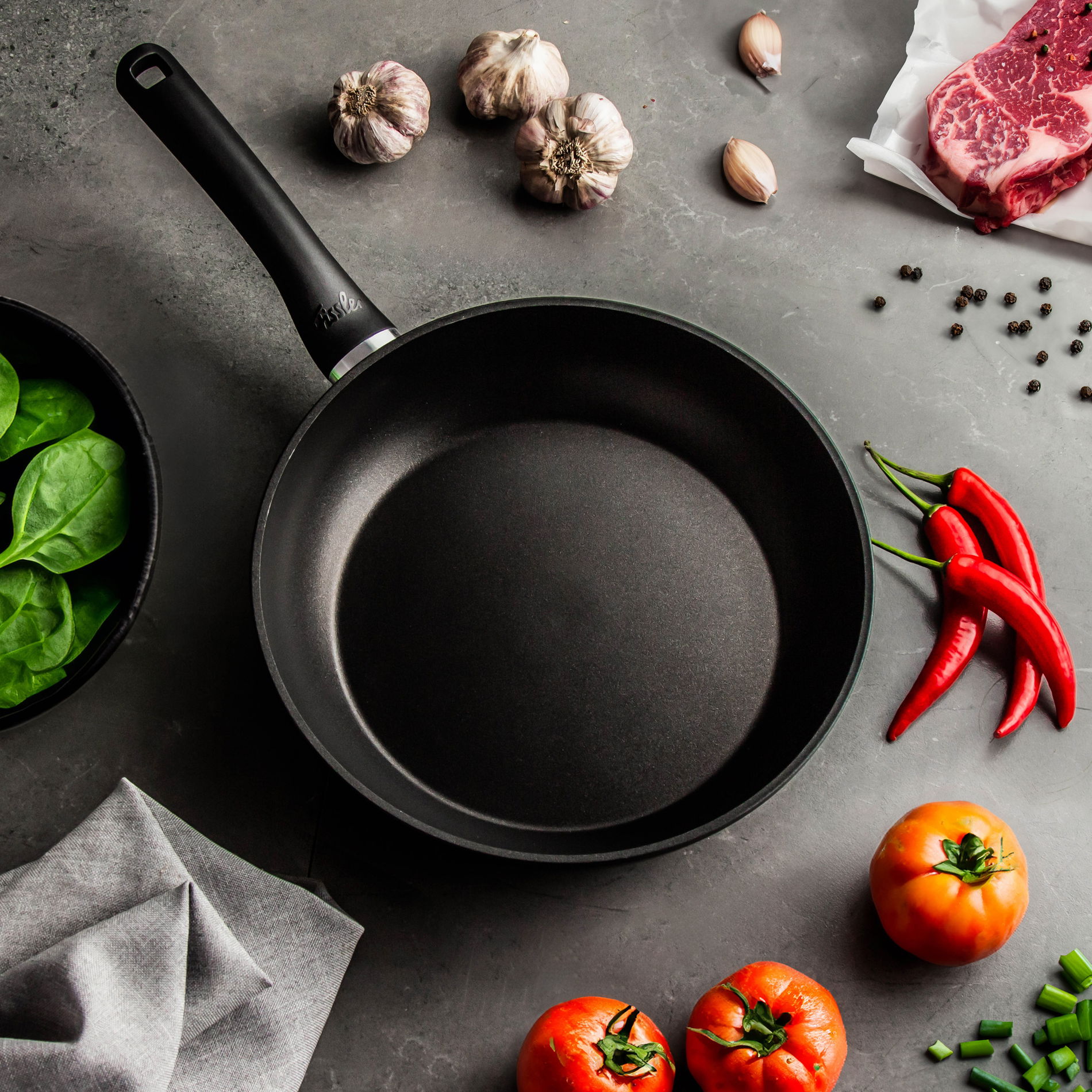 FISSLER Cenit 26 cm - patelnia nieprzywierająca na indukcję