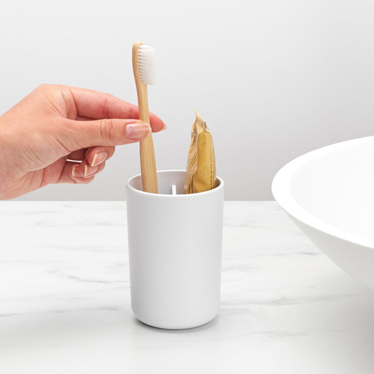 BRABANTIA ReNew bílý – plastový kelímek na zubní kartáčky