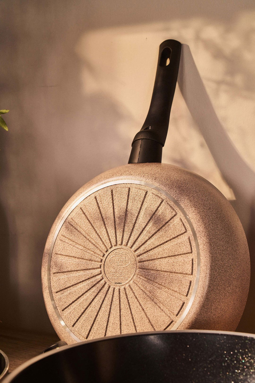 BALLARINI Ledro 20 cm - nepřilnavá keramická grilovací pánev se senzorem pro smažení