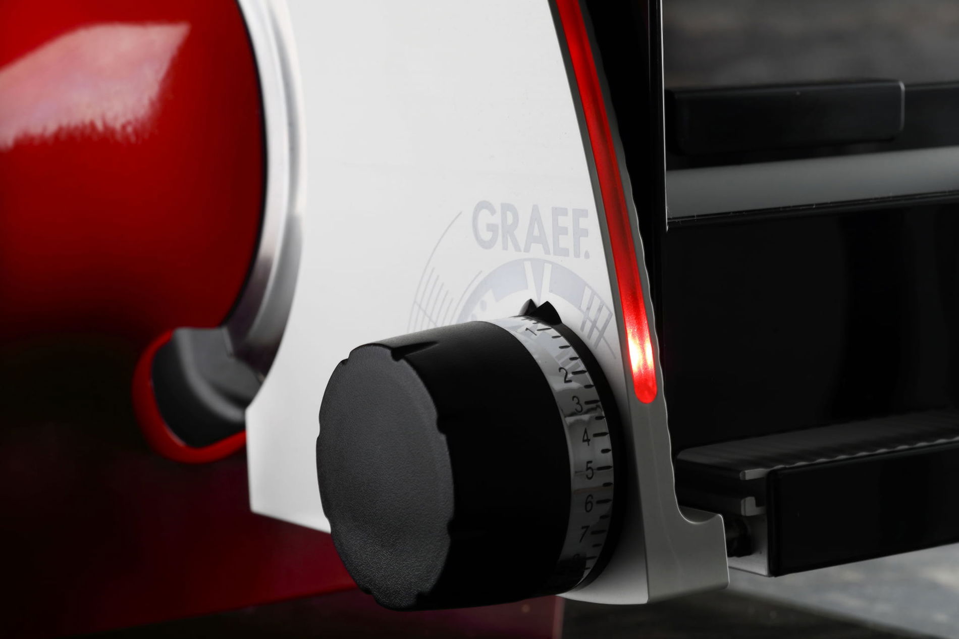 GRAEF Chef''s Line SKS700 S72013 170 W - krajalnica do chleba i wędlin metalowa elektryczna