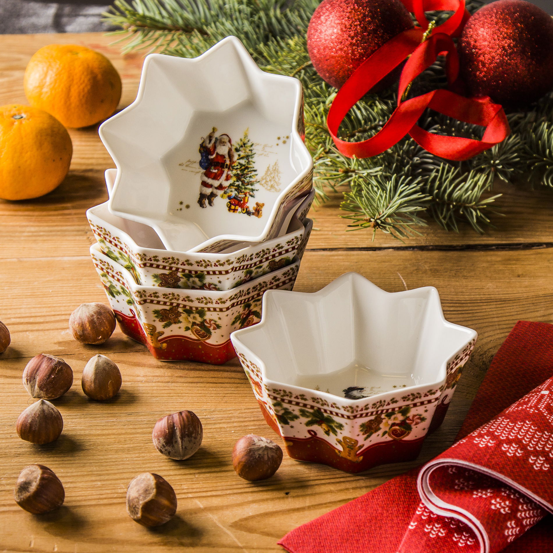 Porcelánové misky na dipy CHRISTMAS MEMORIES BÍLO-ČERVENÉ 4 ks