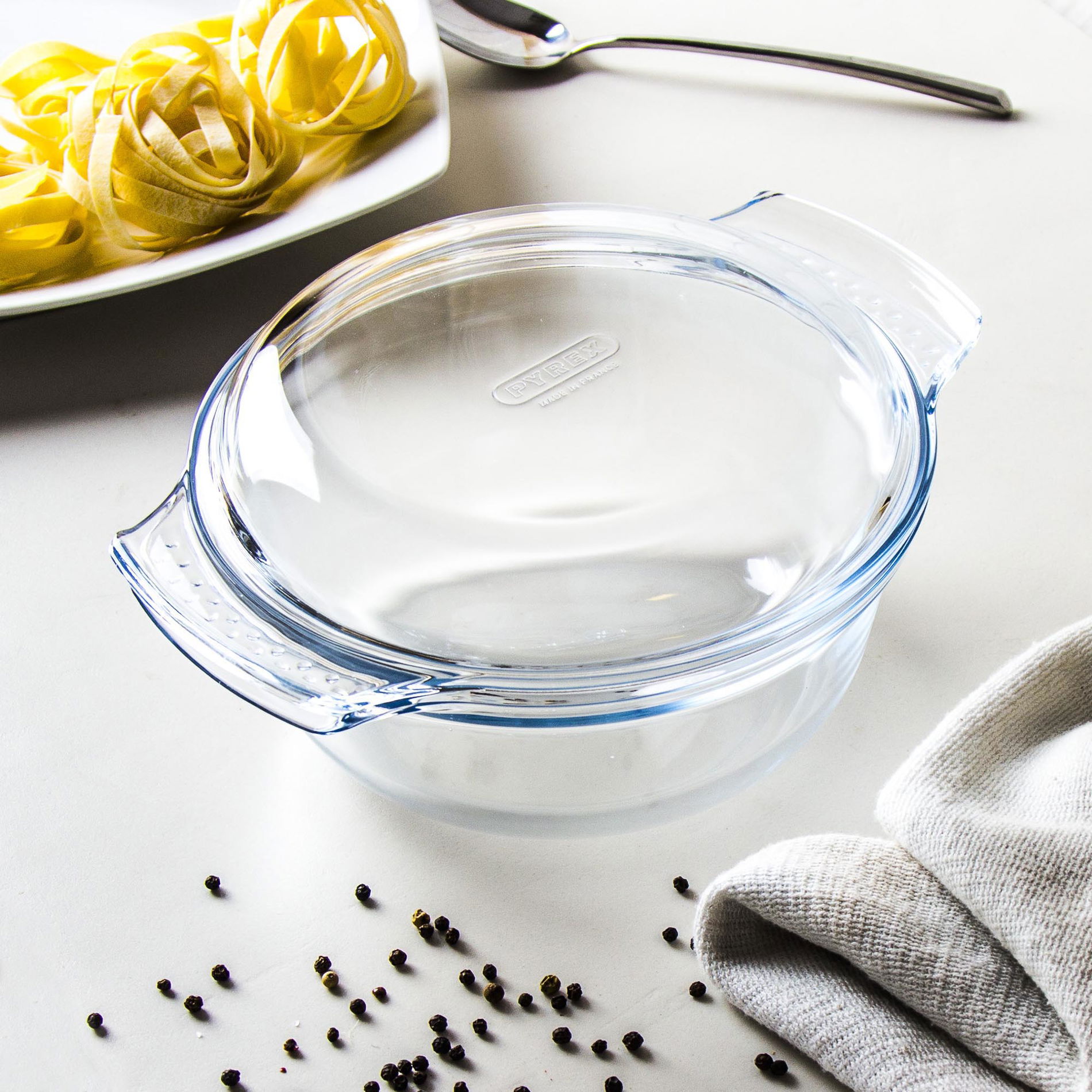 Skleněná zapékací miska PYREX CLASSIC 2 l