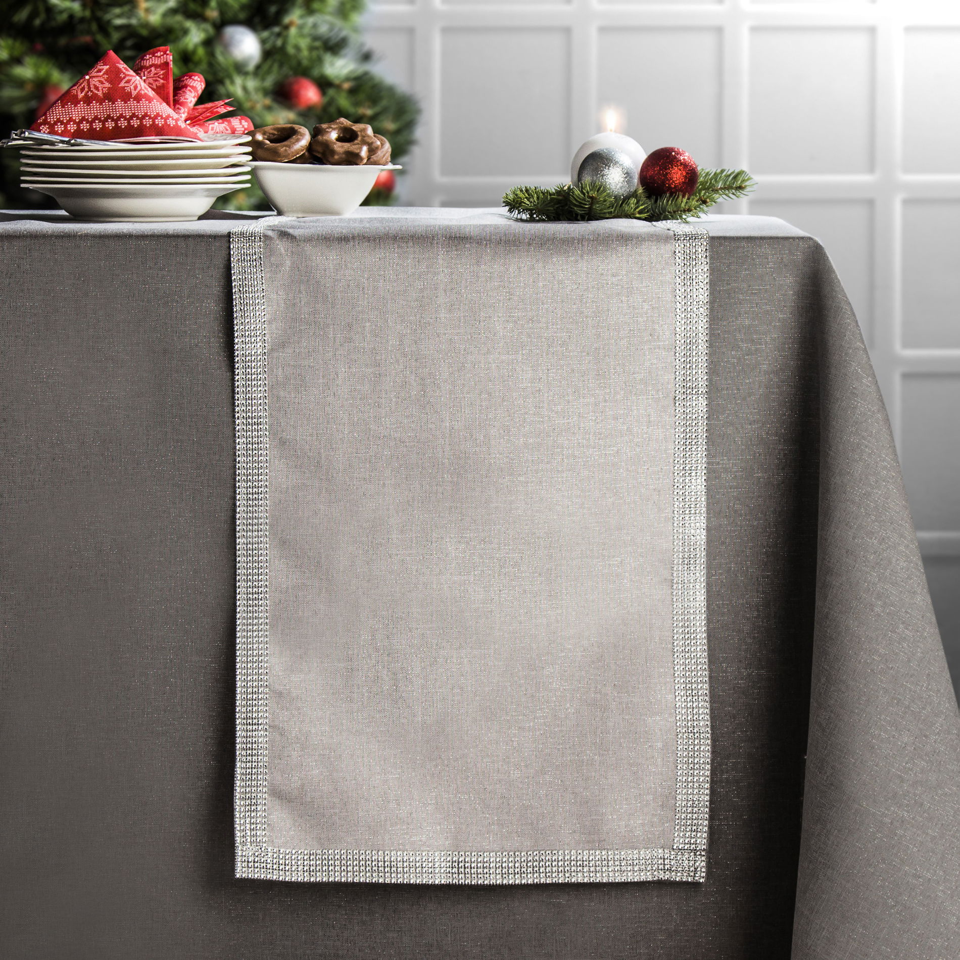 JEDEKA Margo Silver 40 x 90 cm šedý - polyesterový běhoun na stůl