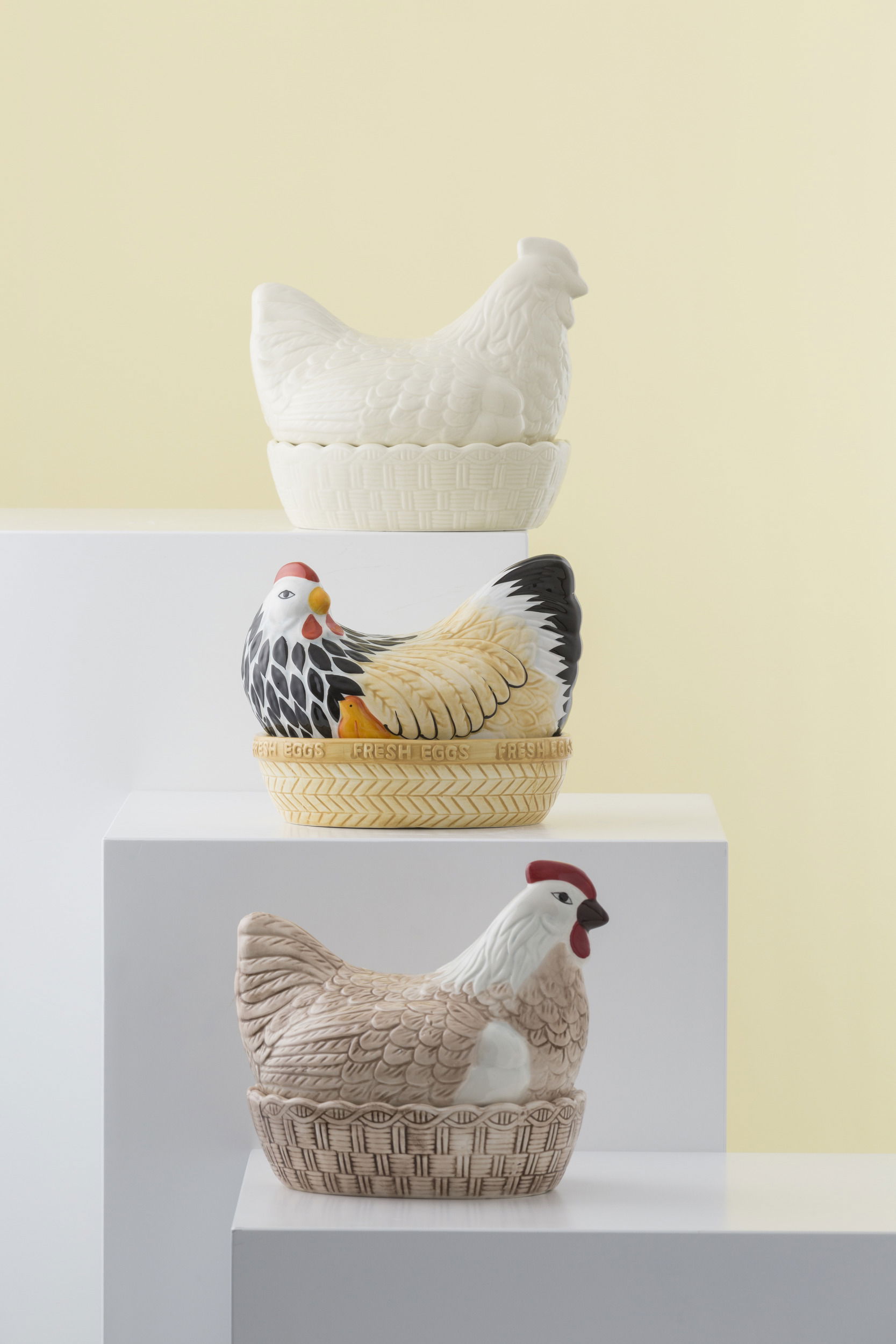 MASON CASH Slepičí hnízda Slepice 23,4 x 21 cm béžová - kameninová nádoba na vejce