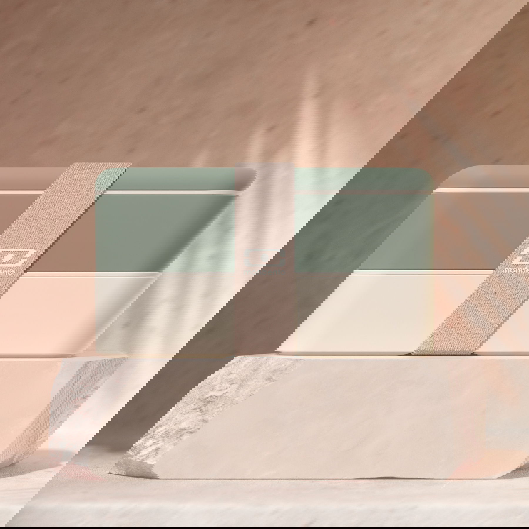 slide-image