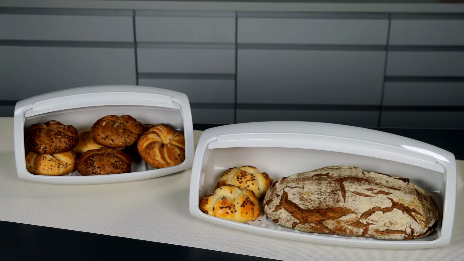TESCOMA 4food 32 cm bílý - plastový chlebník