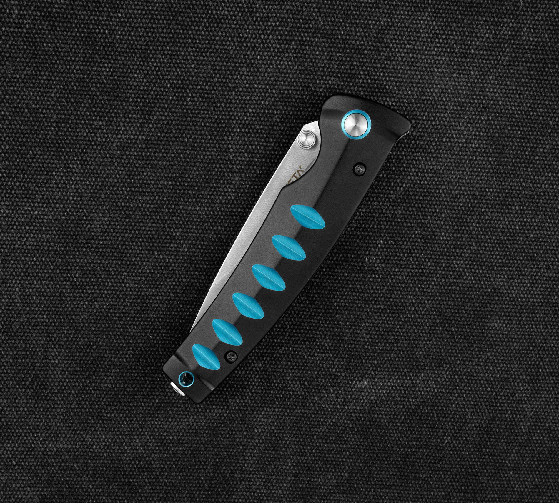 MCUSTA Katana 8 cm - japoński nóż survivalowy składany ze stali nierdzewnej